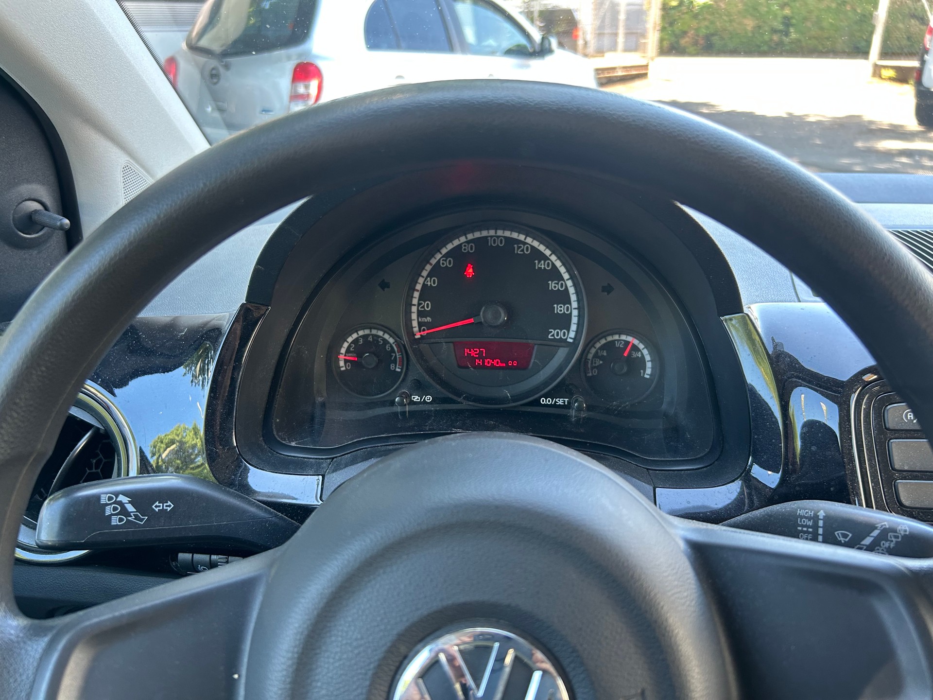VW Up 1.0 BMT move up-image-13