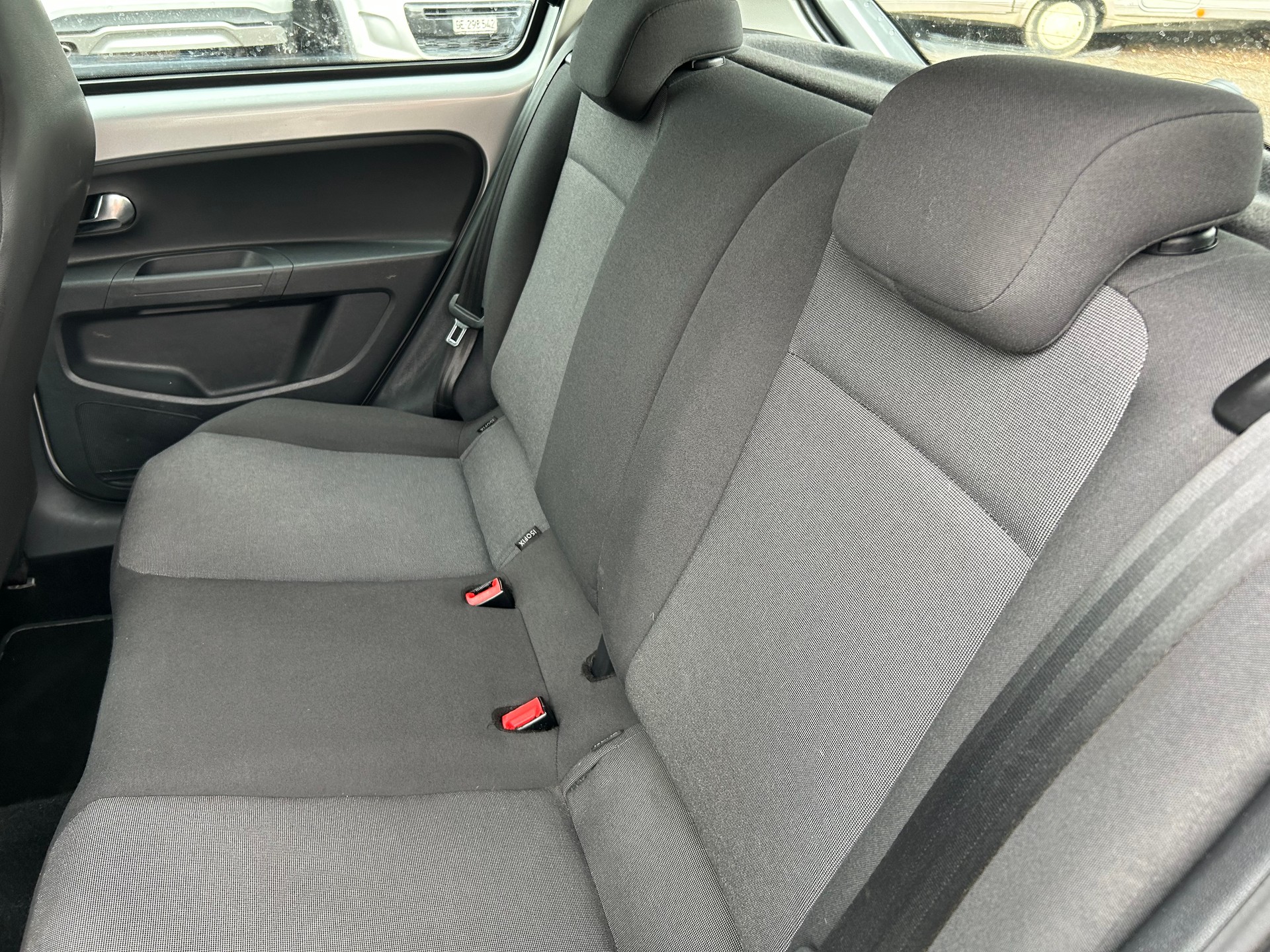 VW Up 1.0 BMT move up-image-9