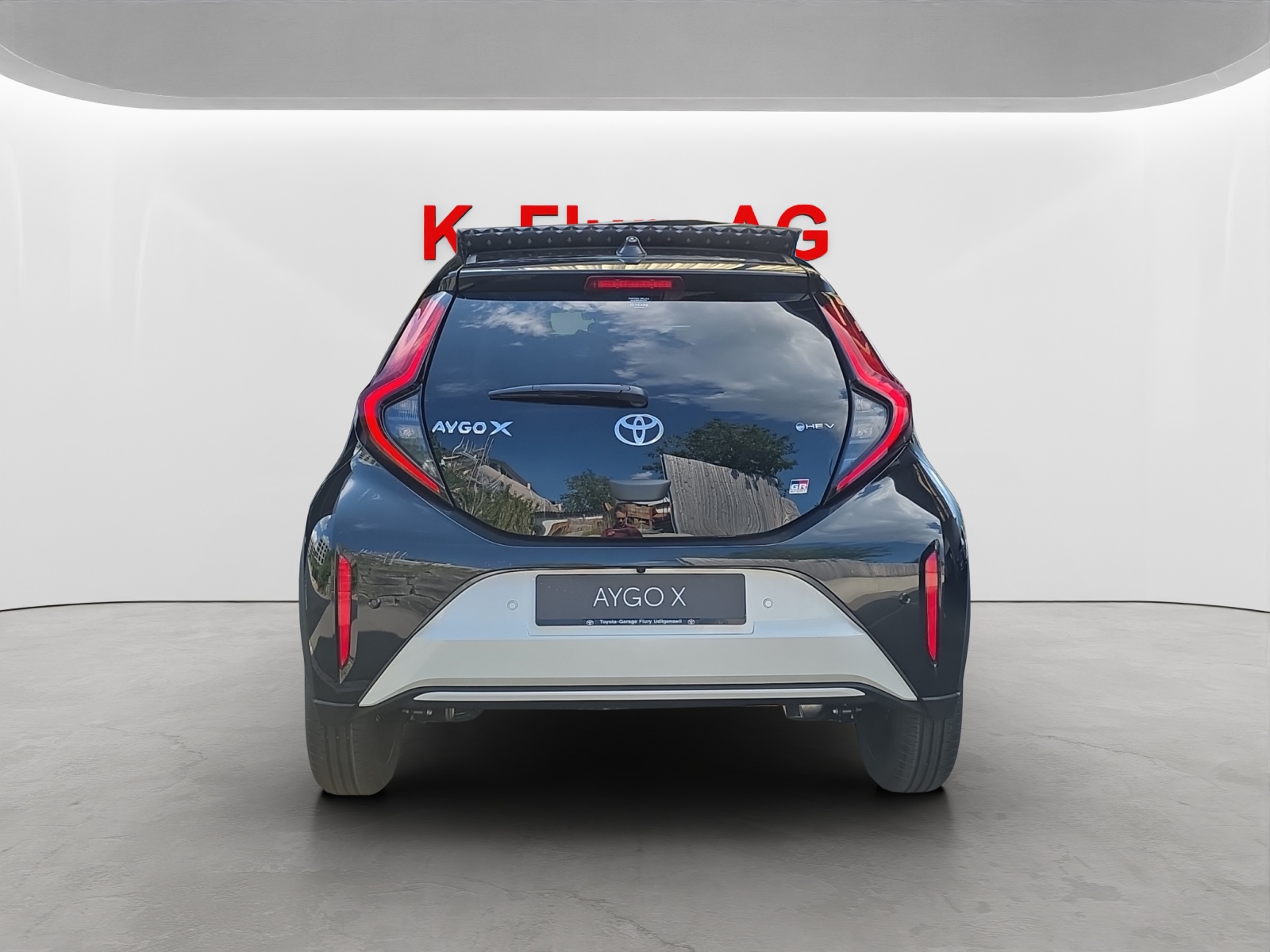 TOYOTA Aygo X 1.5 VVT-i HSD GR Sport-image-3