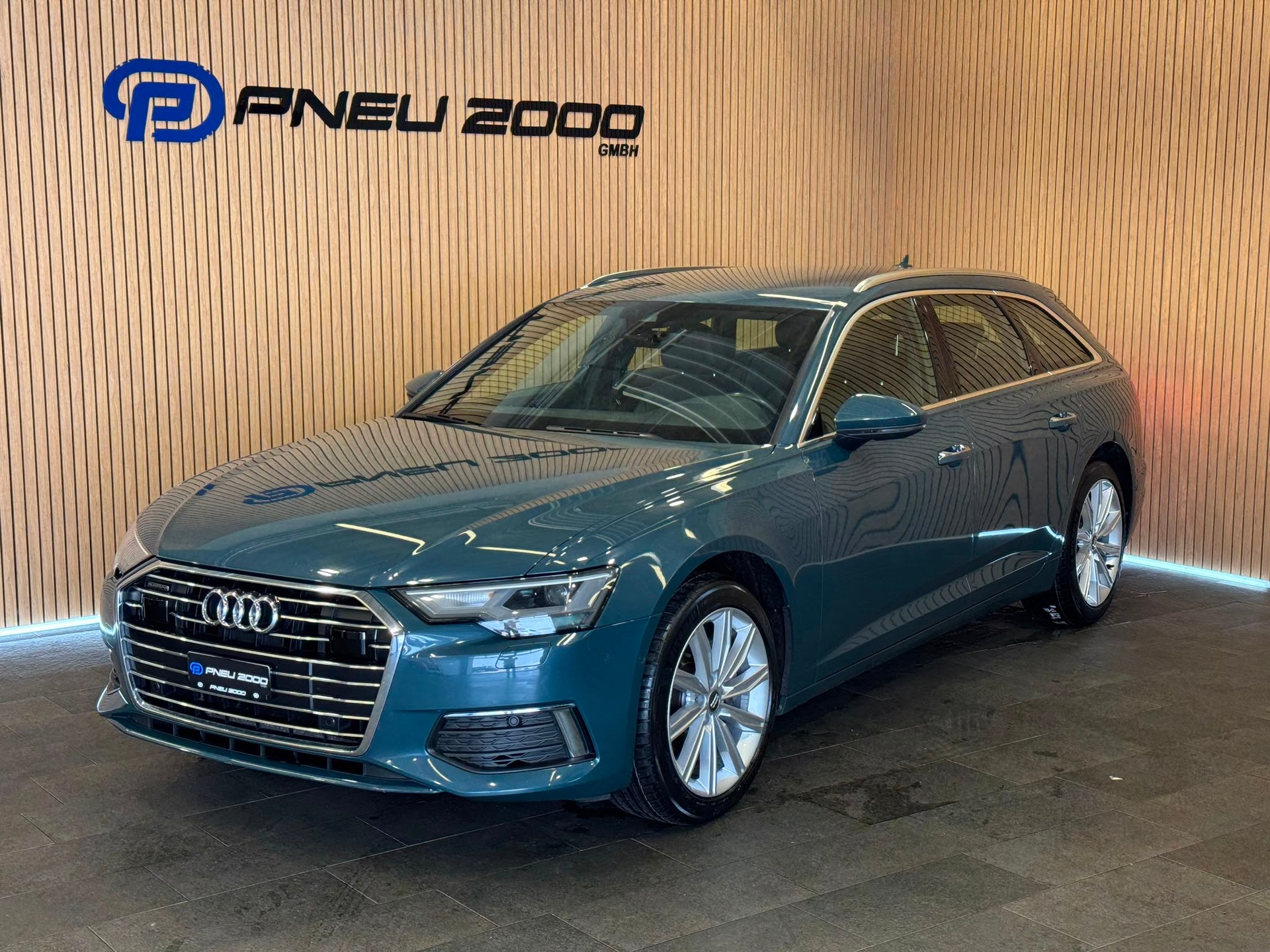 AUDI A6 Avant 40 TDI Design quattro S-tronic-image-0