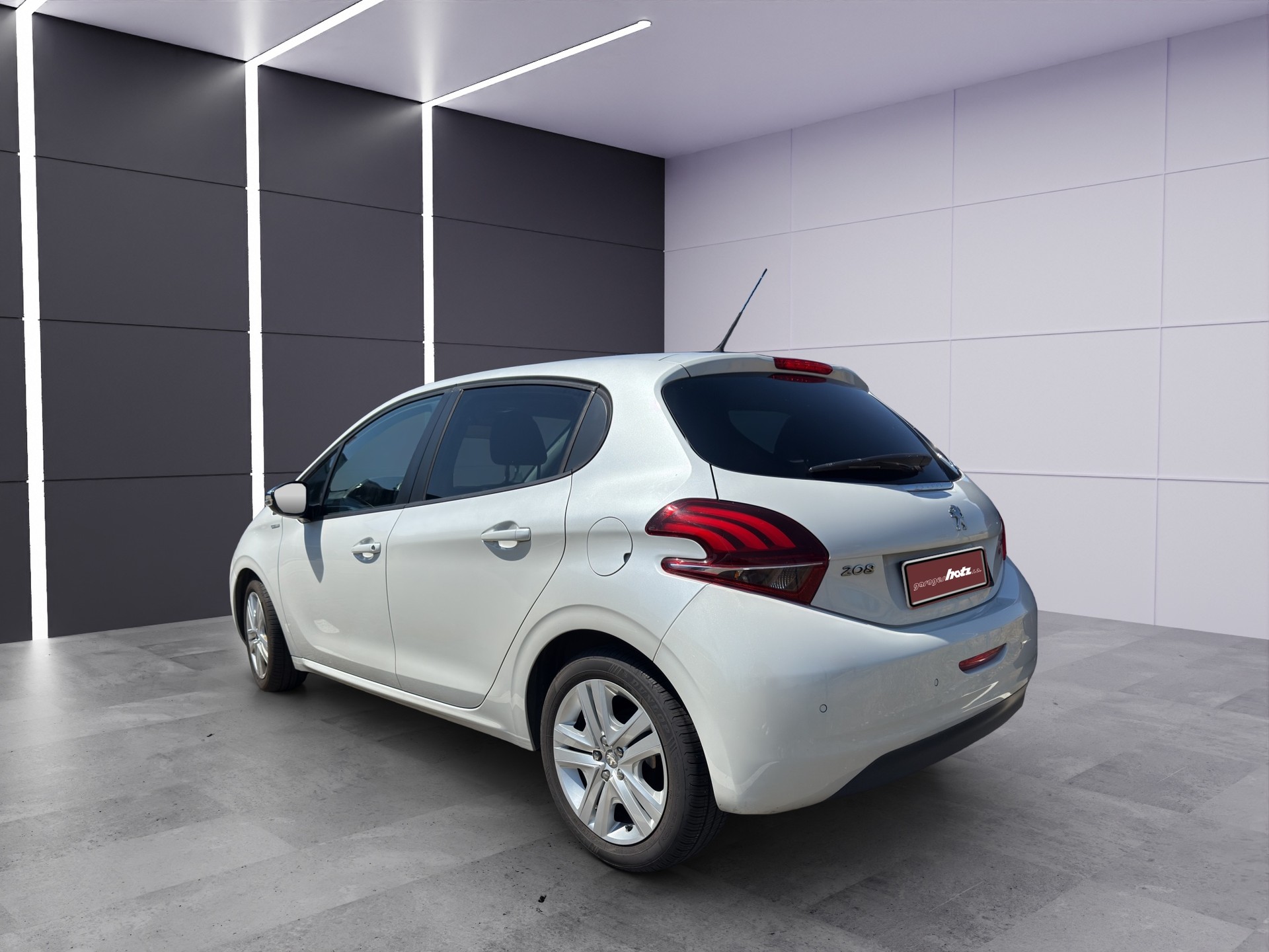 PEUGEOT 208 1.2 Access-image-2