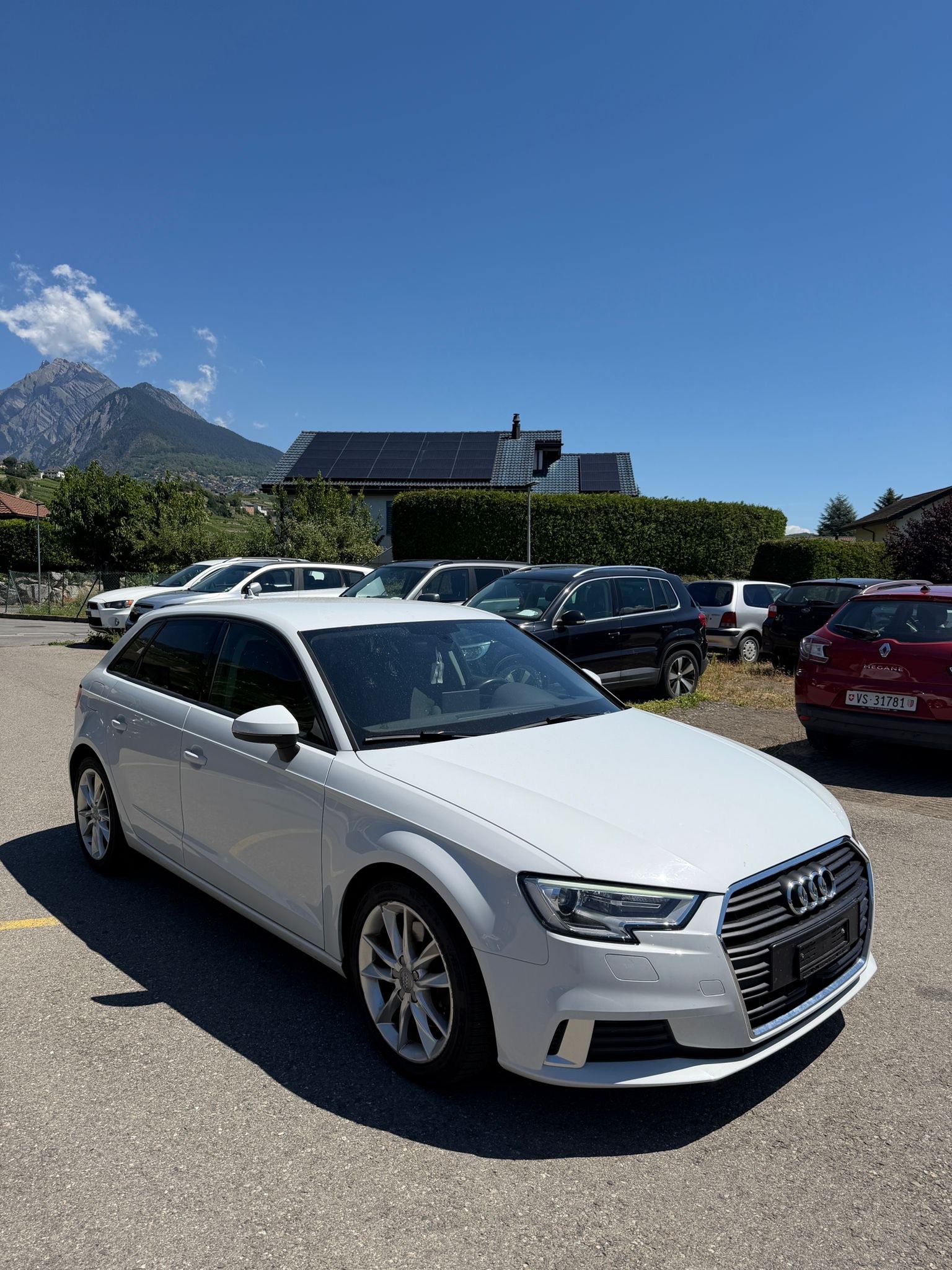 AUDI A3 Sportback 2.0 TDI S-tronic quattro-image-1