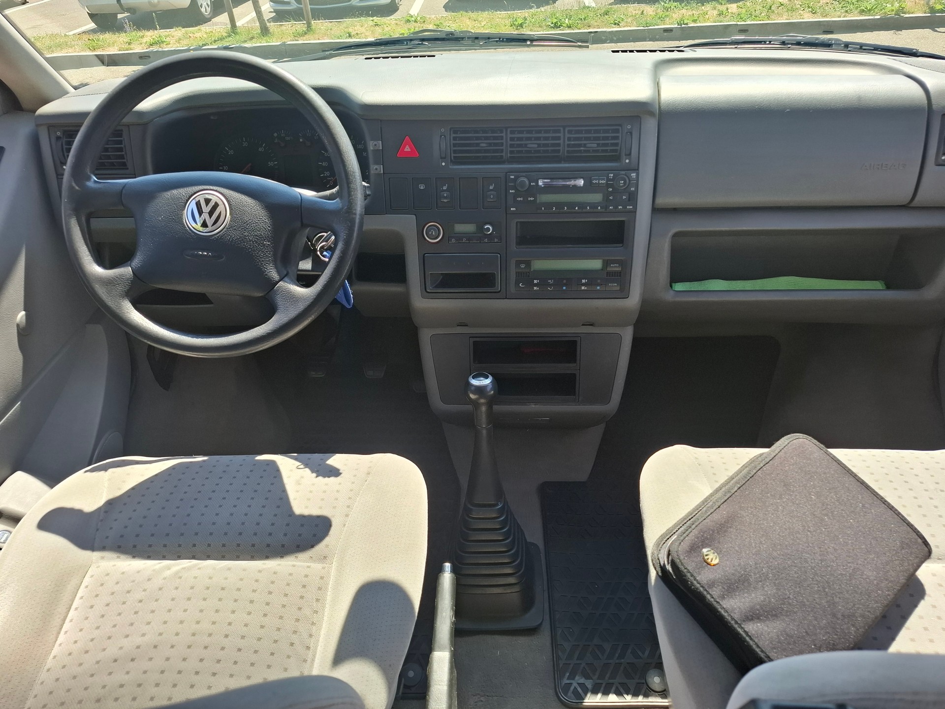 VW Caravelle Syncro-image-3