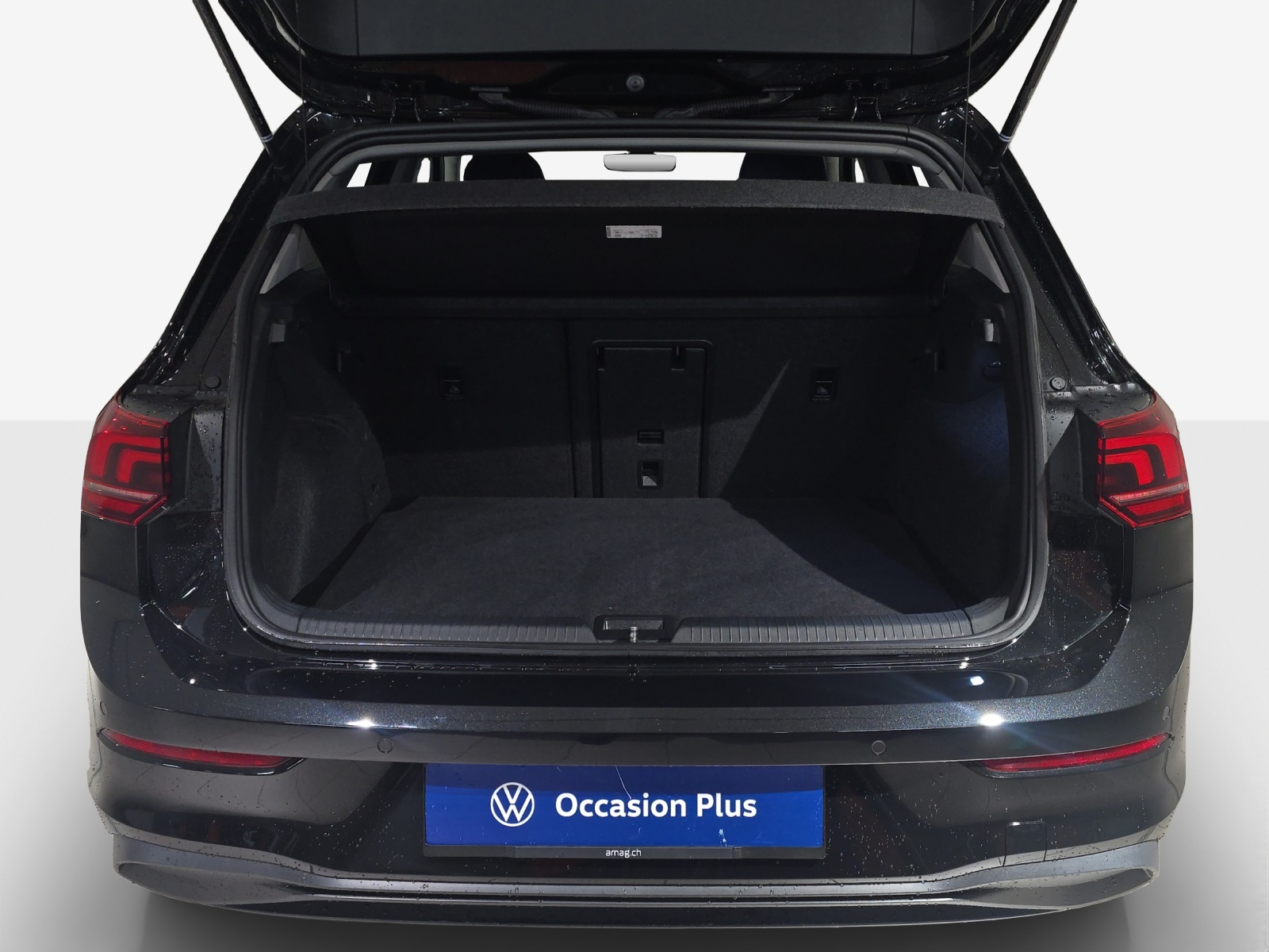 VW Golf 1.5 e TSI mHEV Life DSG-image-12