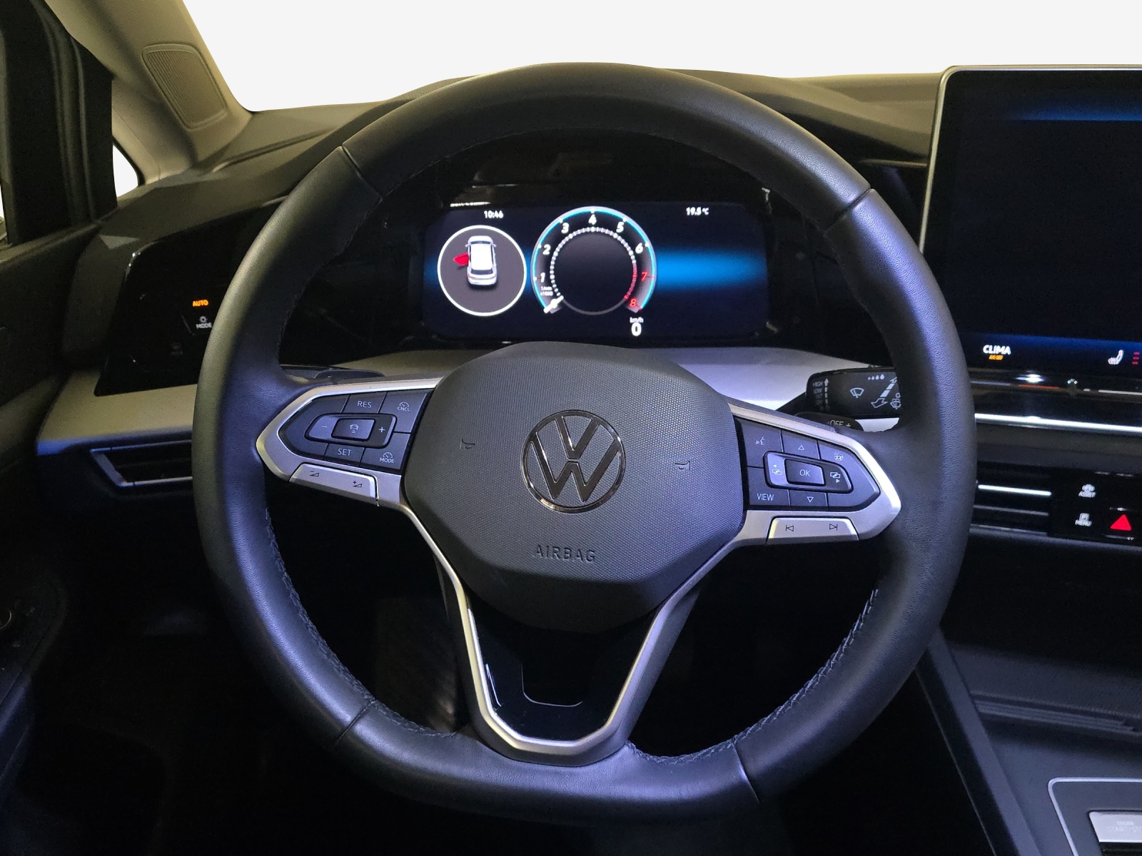VW Golf 1.5 e TSI mHEV Life DSG-image-9