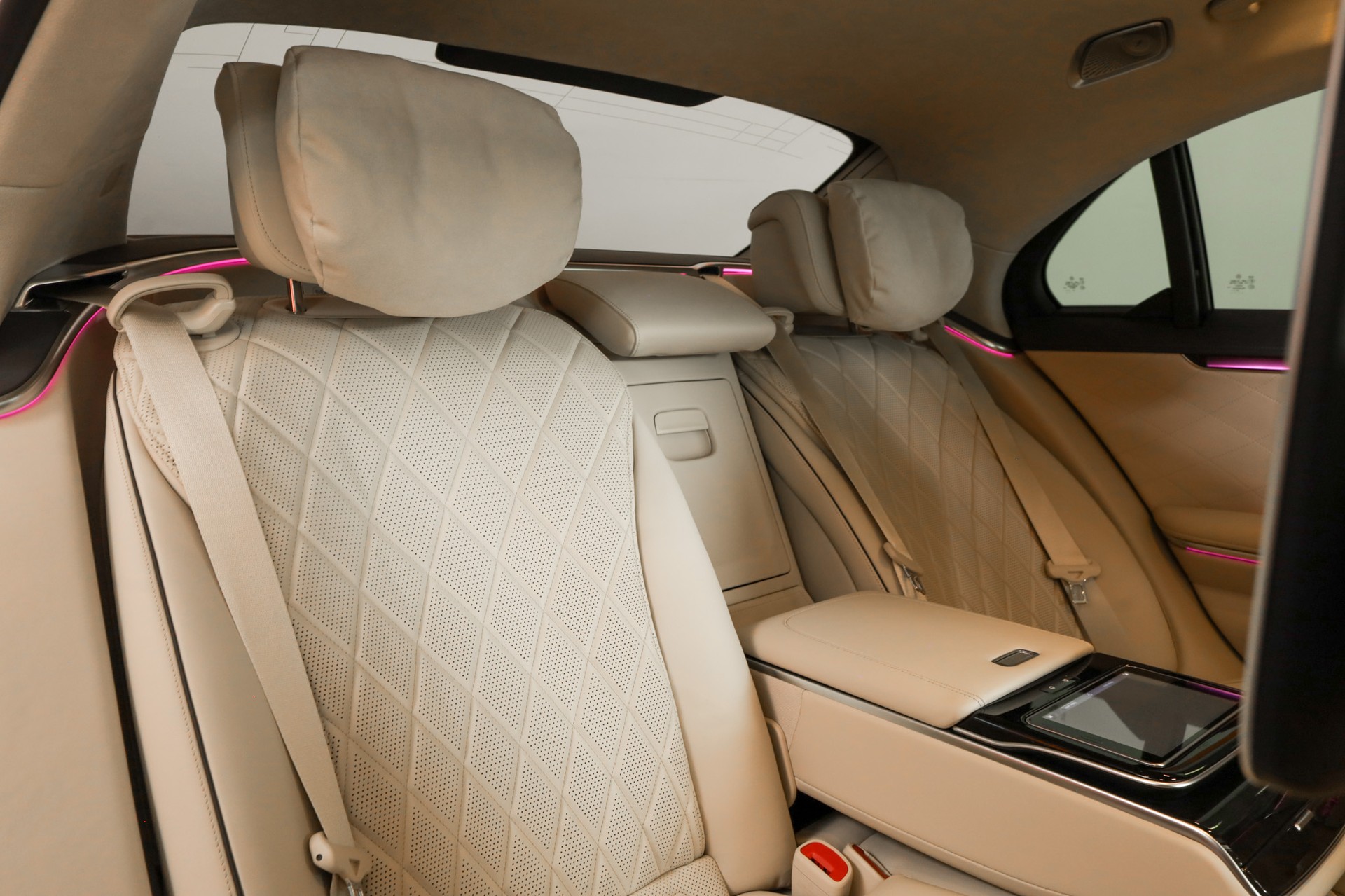 MERCEDES-BENZ S 500 L 4Matic AMG Line 9G-Tronic-image-12