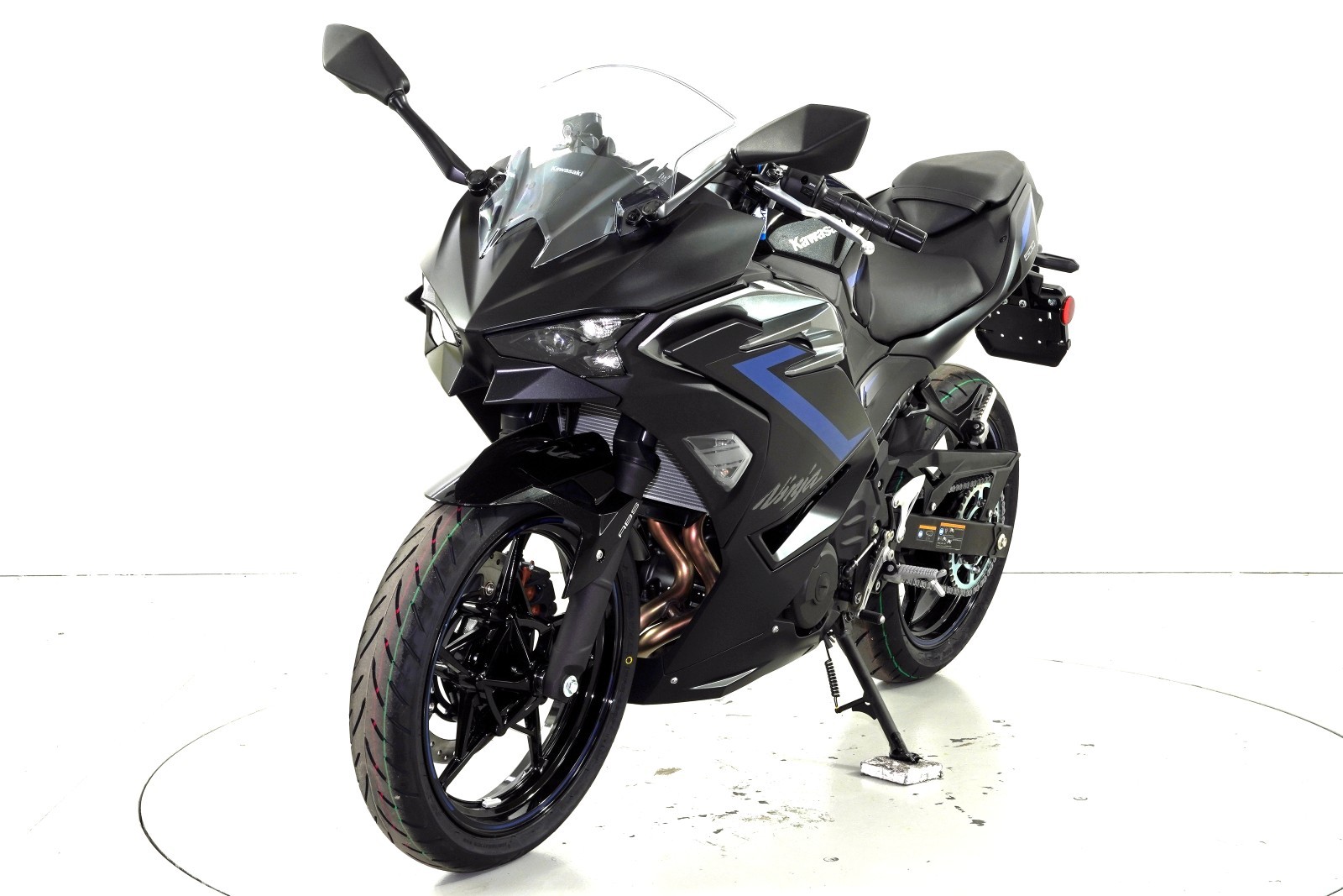 KAWASAKI Ninja 500 SE ABS-showroom-element-2