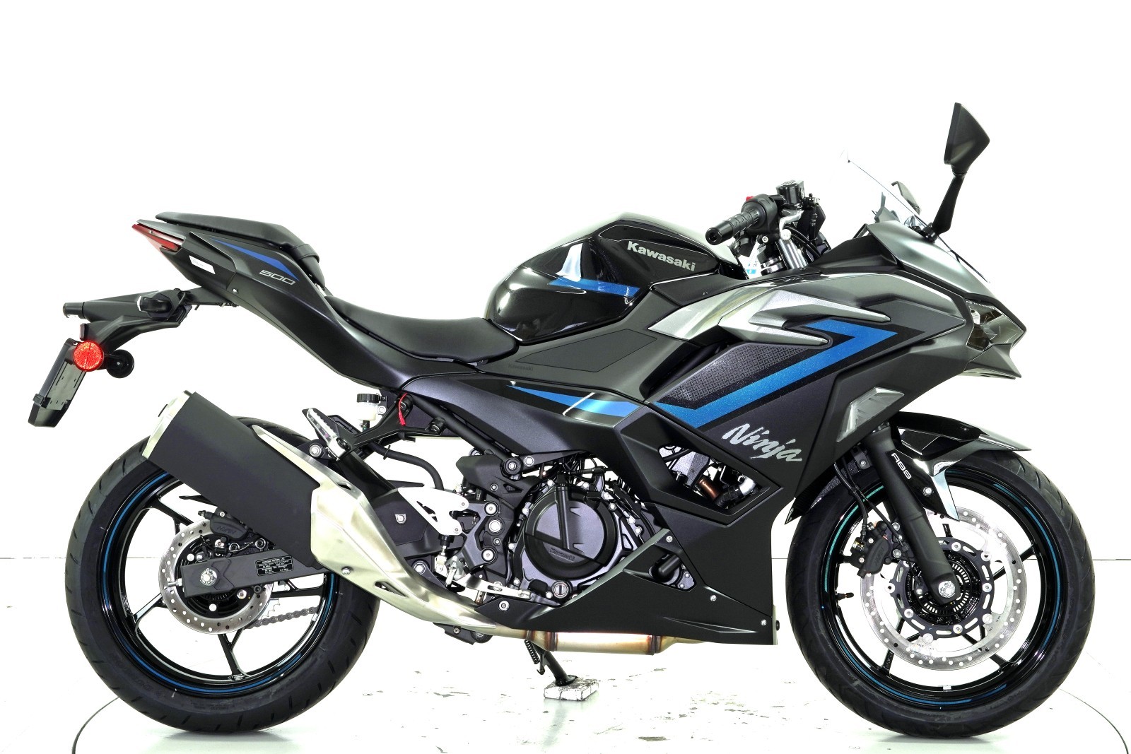 KAWASAKI Ninja 500 SE ABS-showroom-element-3
