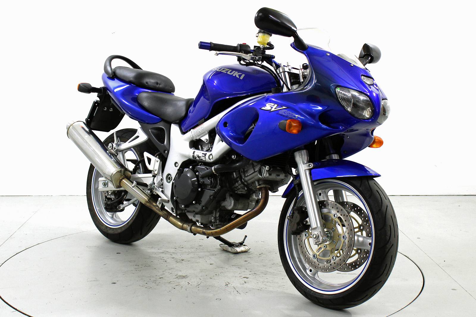 SUZUKI SV 650 S-showroom-element-1