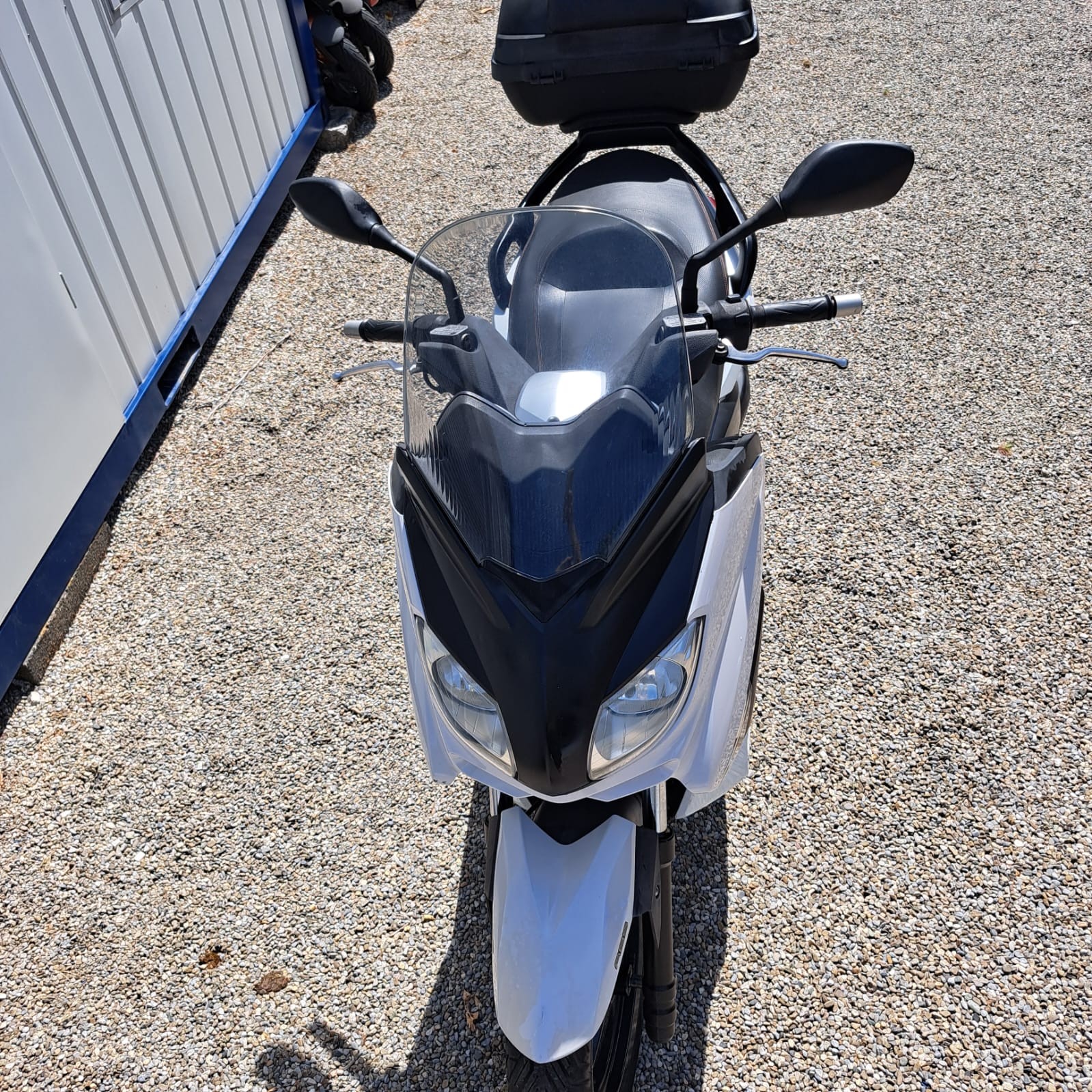 YAMAHA X-MaxYP 250 RA ABS-image-4
