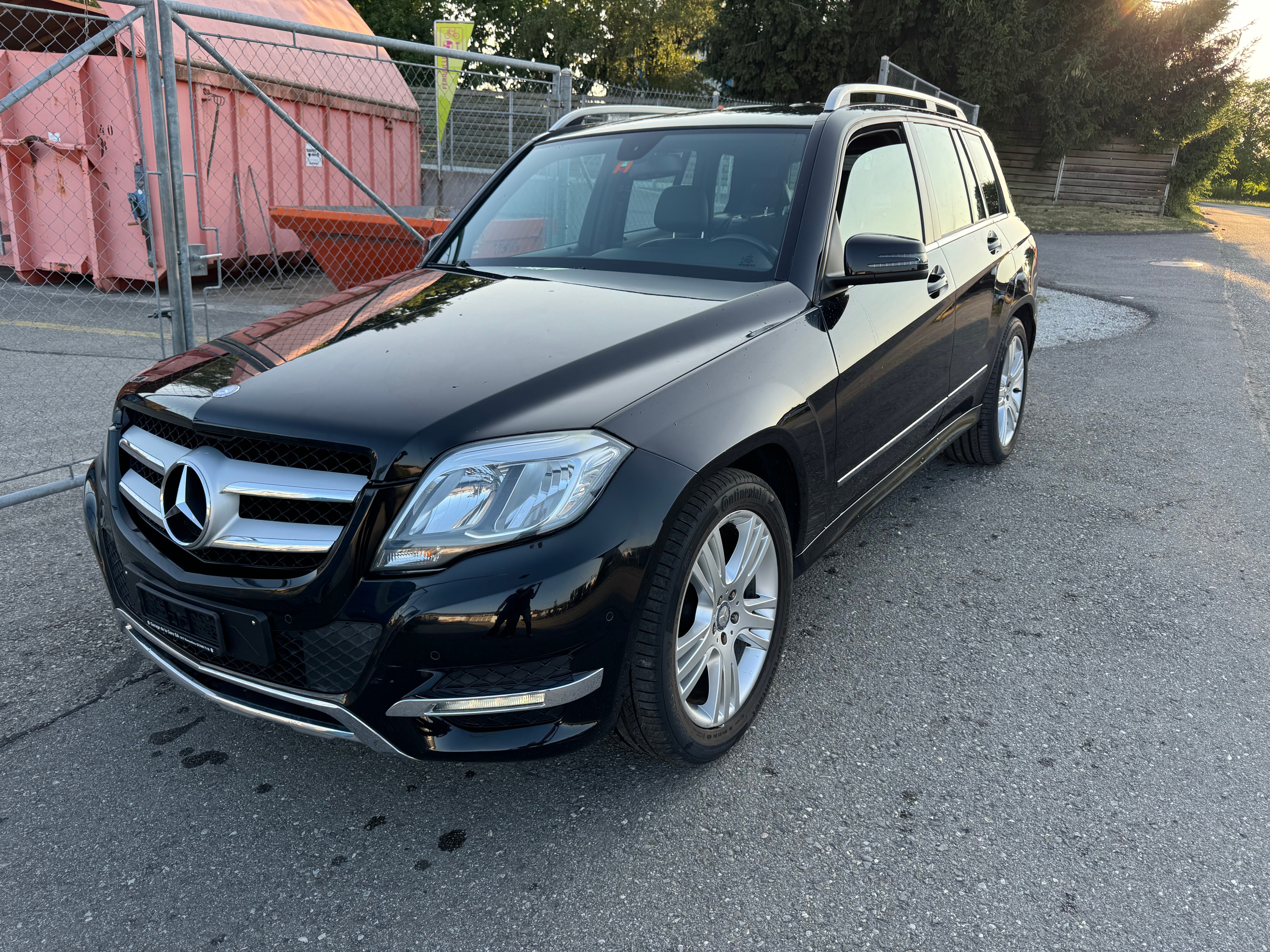 Car photo