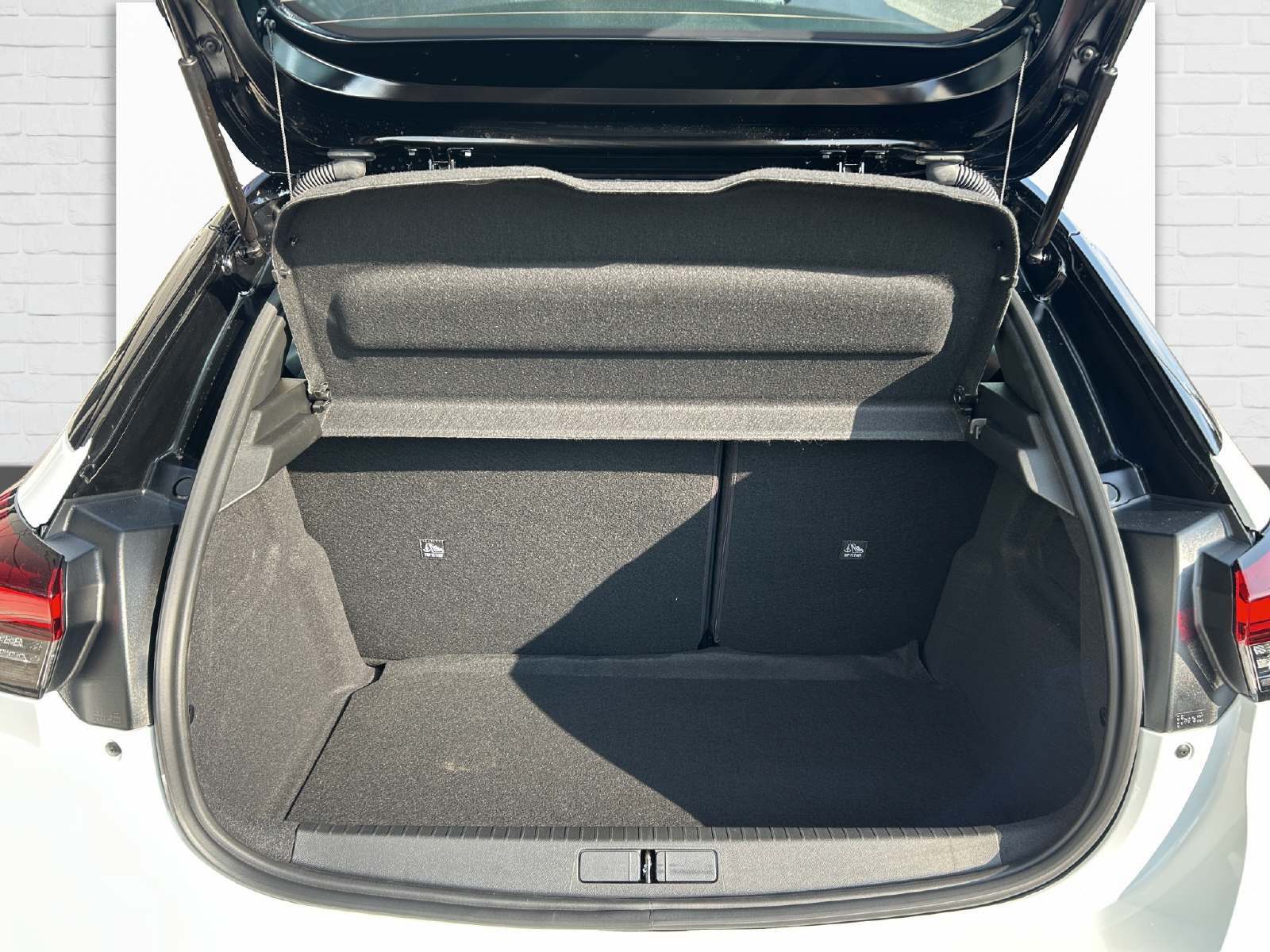 OPEL Corsa 1.2 T Hybrid Viva-image-13