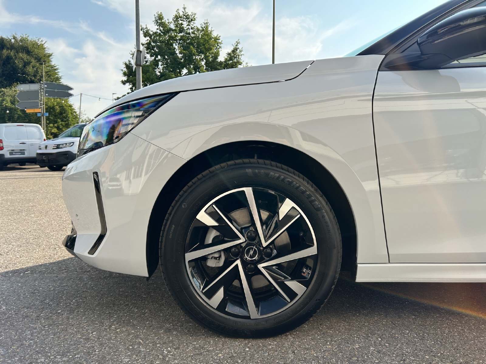 OPEL Corsa 1.2 T Hybrid Viva-image-5