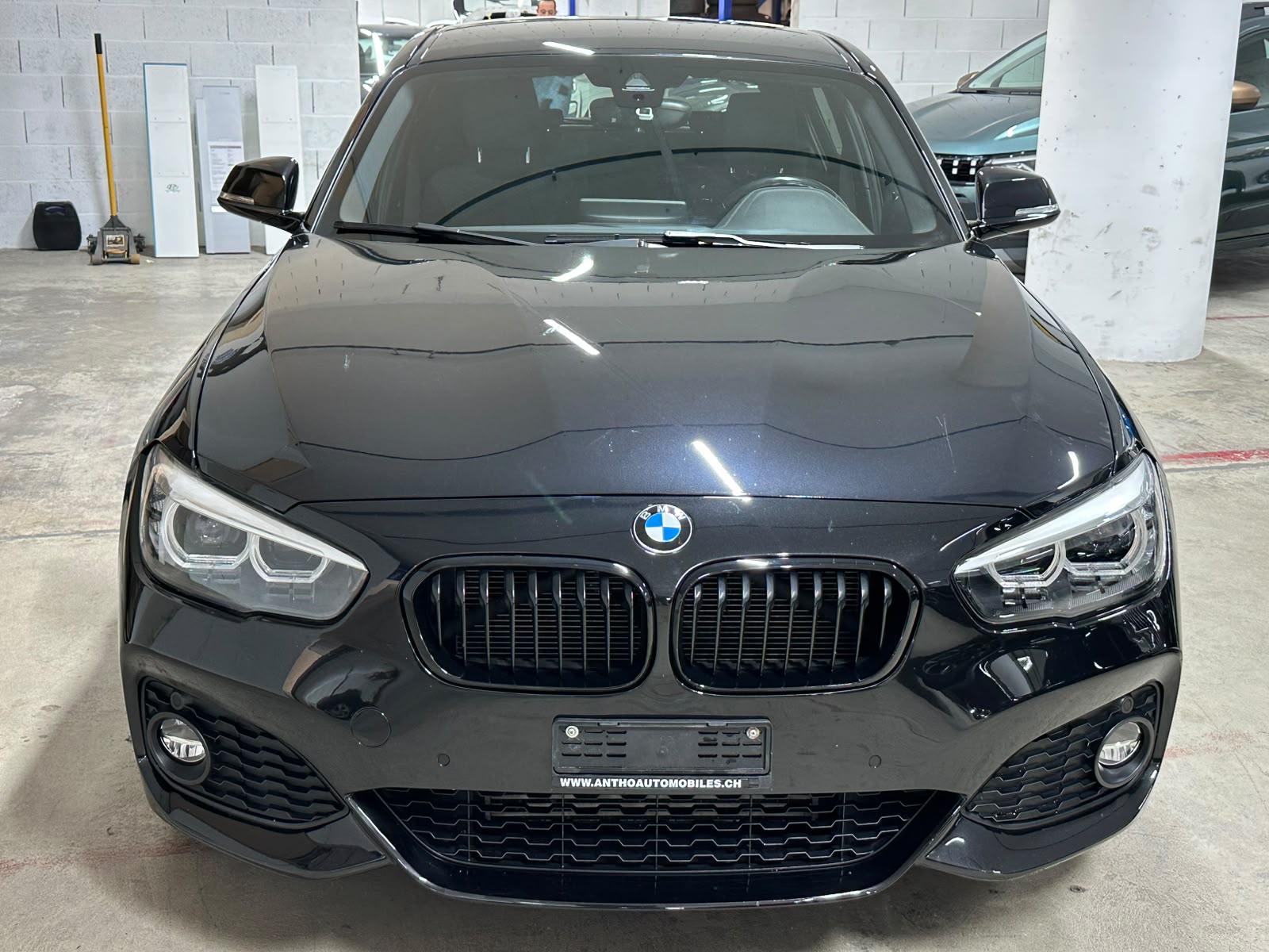 BMW 120d xDrive Steptronic-image-1