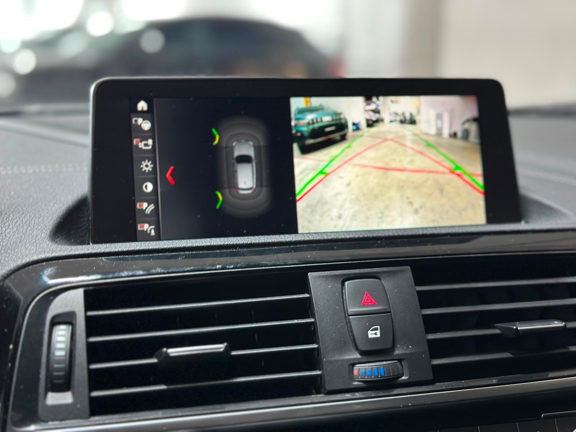 BMW 120d xDrive Steptronic-image-12