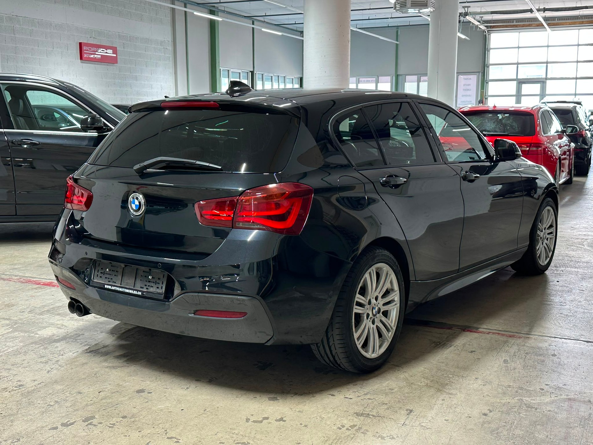 BMW 120d xDrive Steptronic-image-5