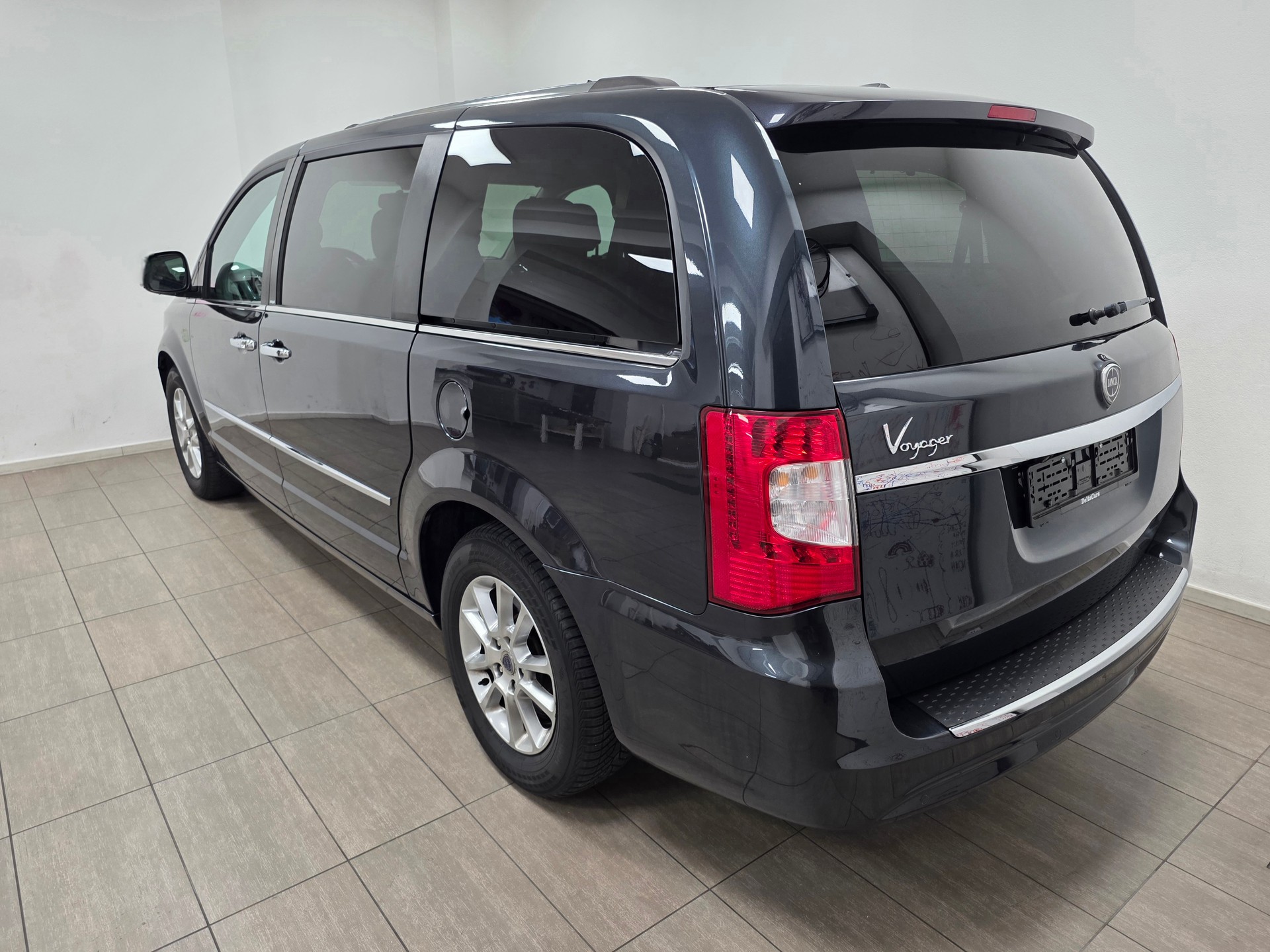 LANCIA Voyager 3.6 V6 Gold Automatic-image-5