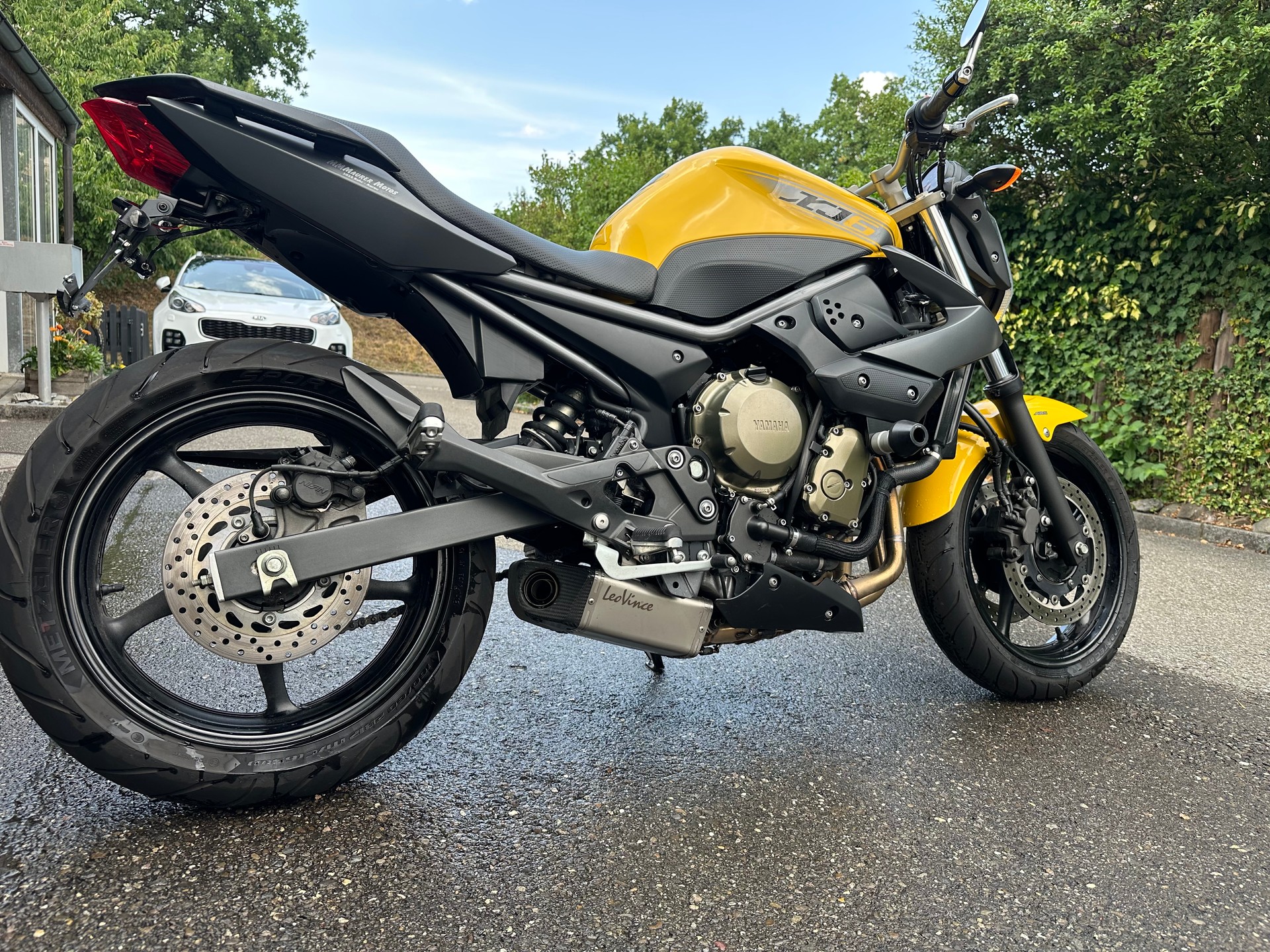YAMAHA XJ 6 N ABS-image-2