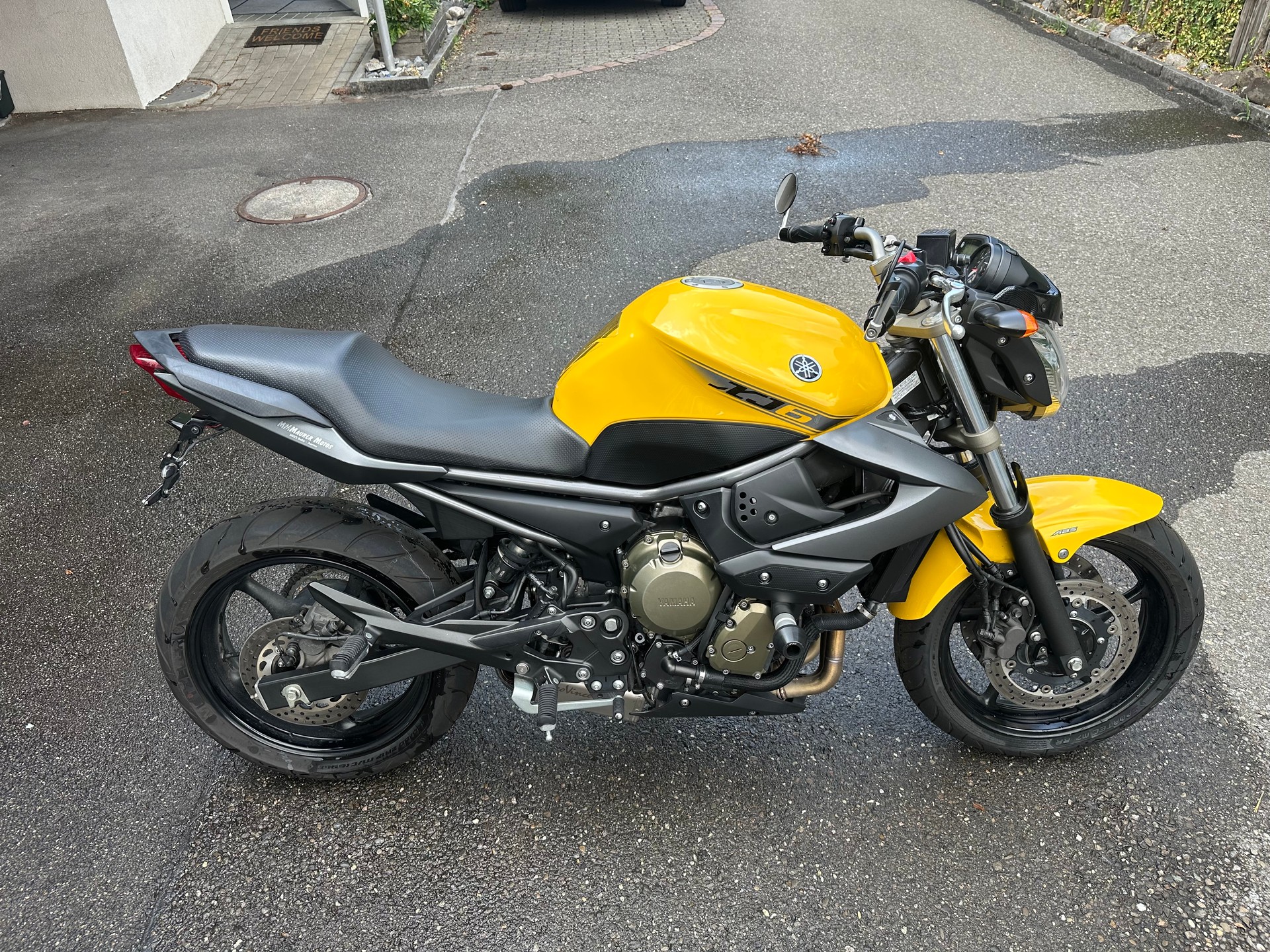 YAMAHA XJ 6 N ABS-image-8