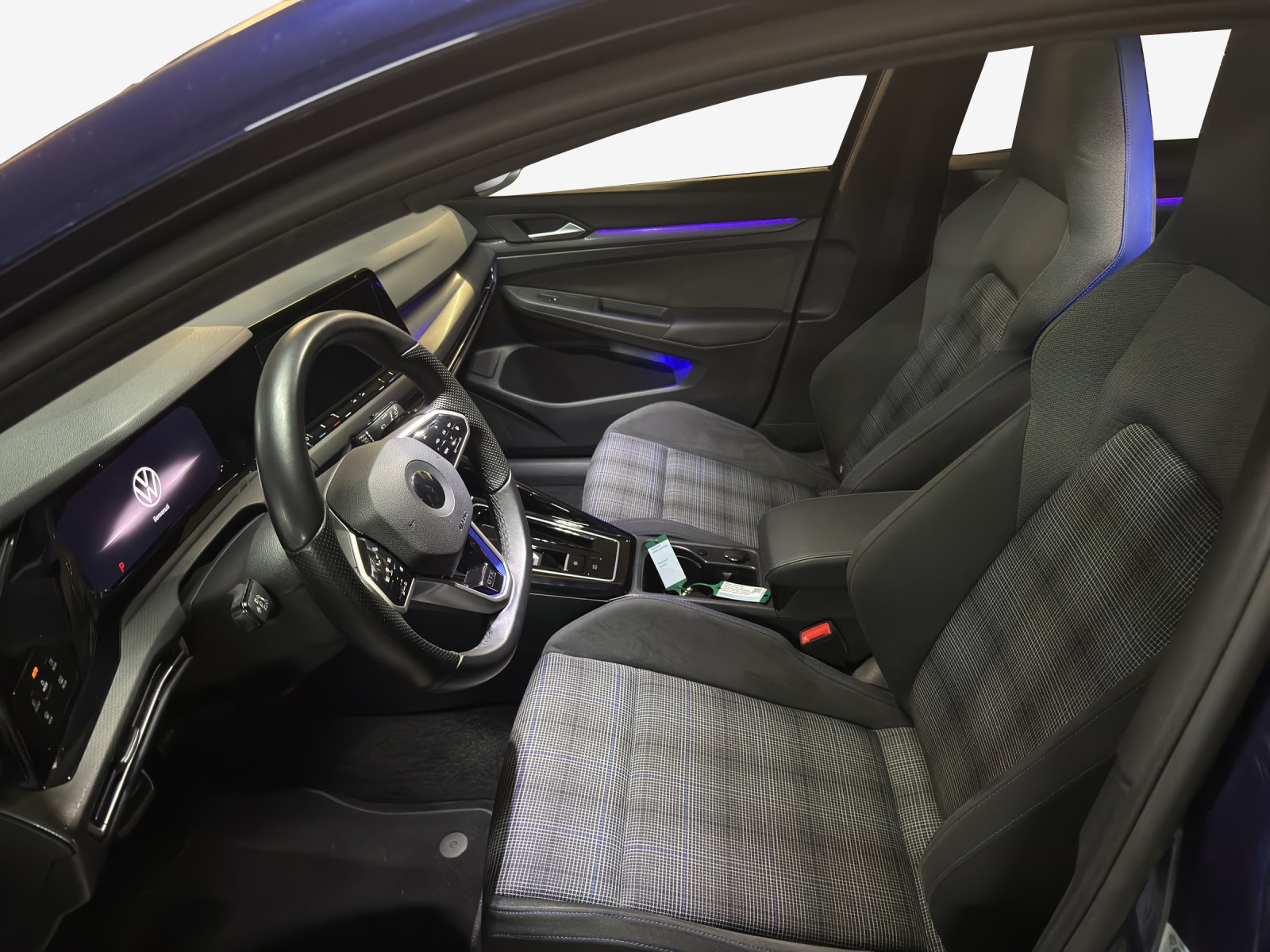 VW Golf 1.4 TSI PHEV GTE-image-8