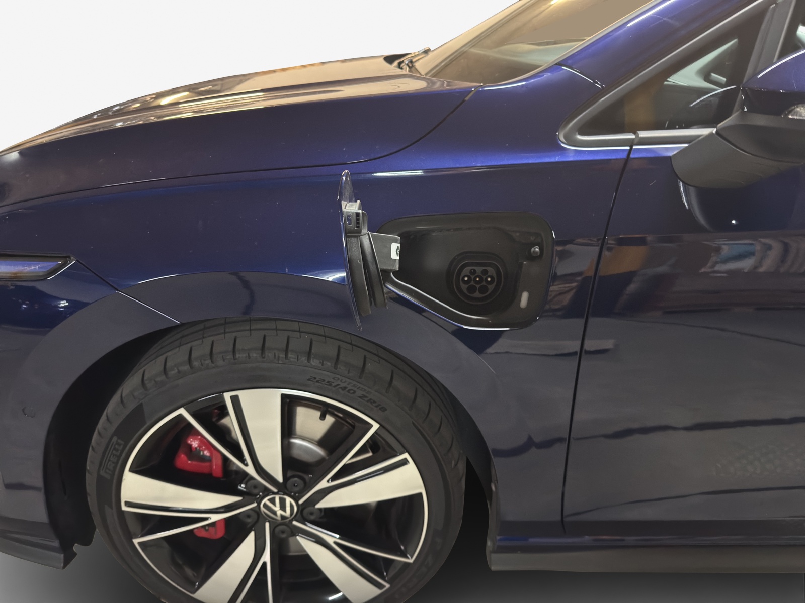 VW Golf 1.4 TSI PHEV GTE-image-13