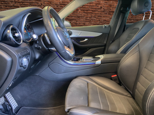 MERCEDES-BENZ GLC 300 d AMG Line 4Matic-image-10