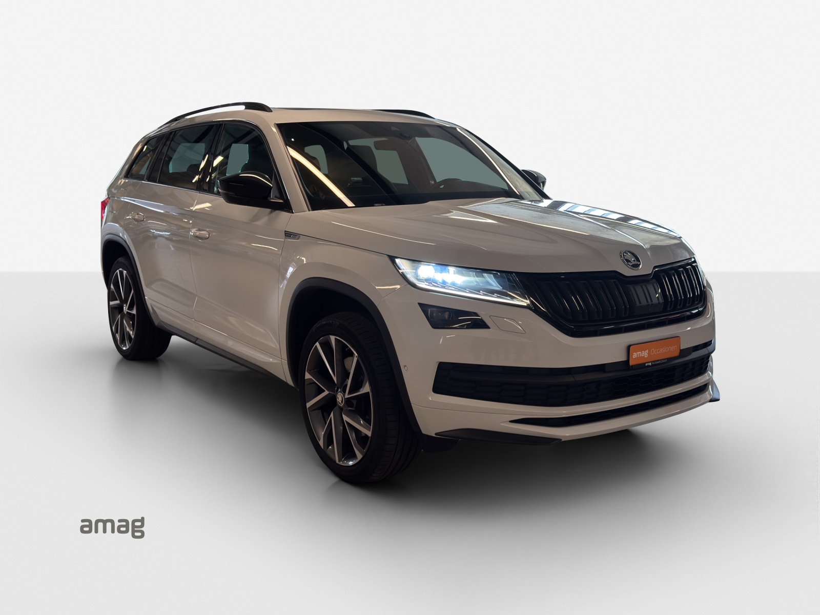 SKODA Kodiaq 2.0 TSI 4x4 Sport Line-image-5