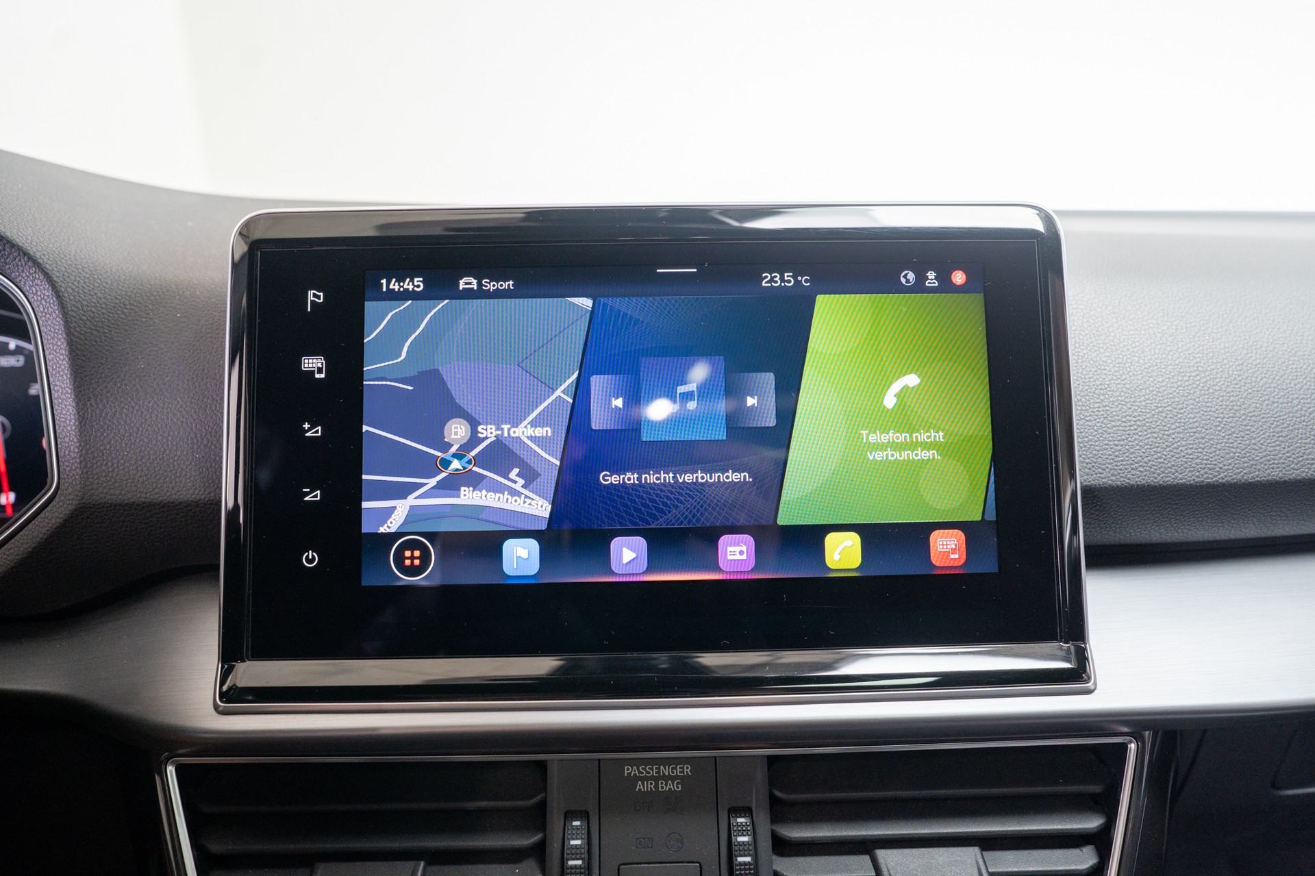 SEAT Tarraco 2.0 TSI FR 4Drive DSG / 7 Sitze / CH-Fahrzeug / Panorama-Schiebedach / 3 Zonen Klima-image-24