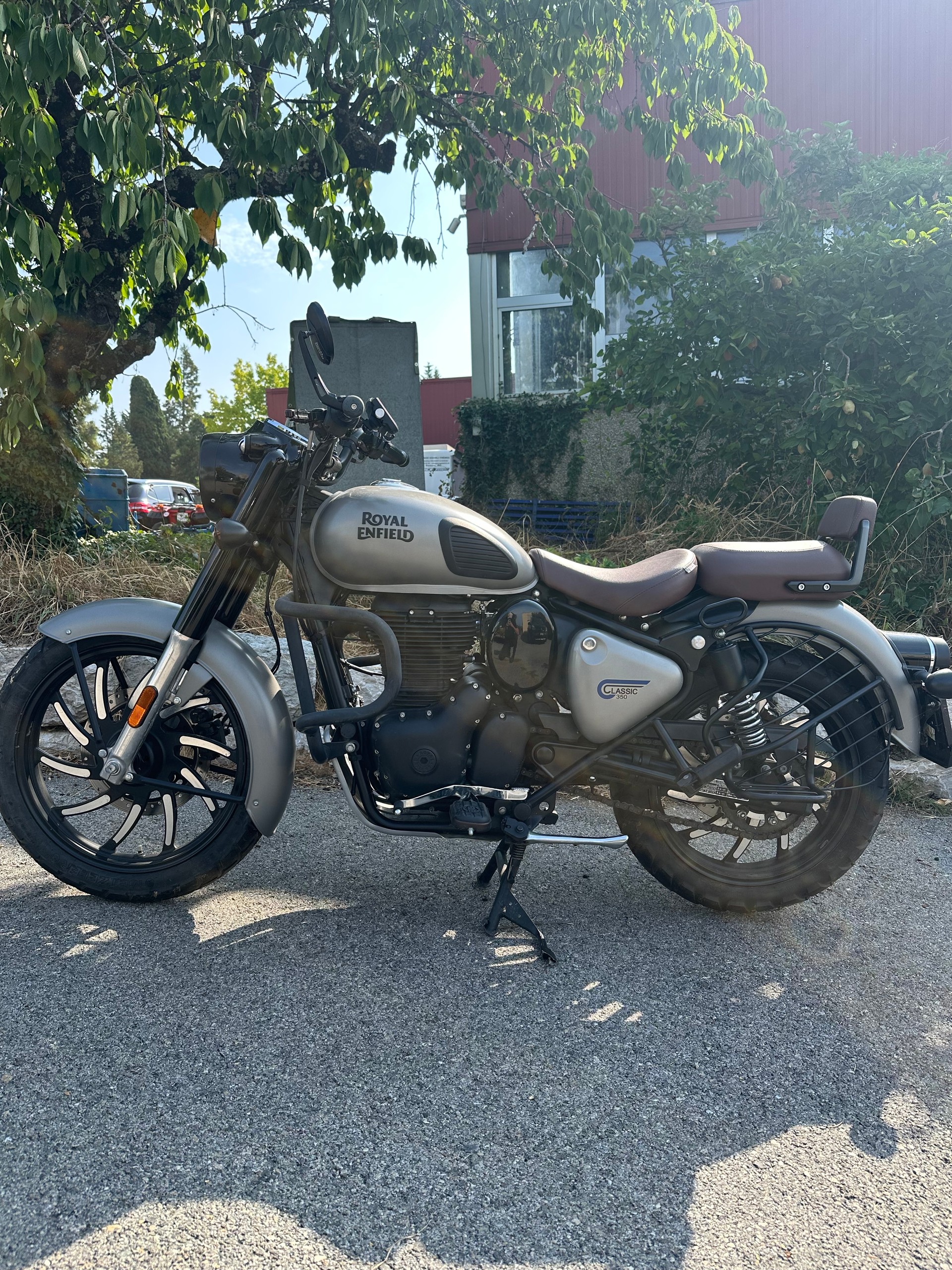 ROYAL ENFIELD Classic 350 Halcyon