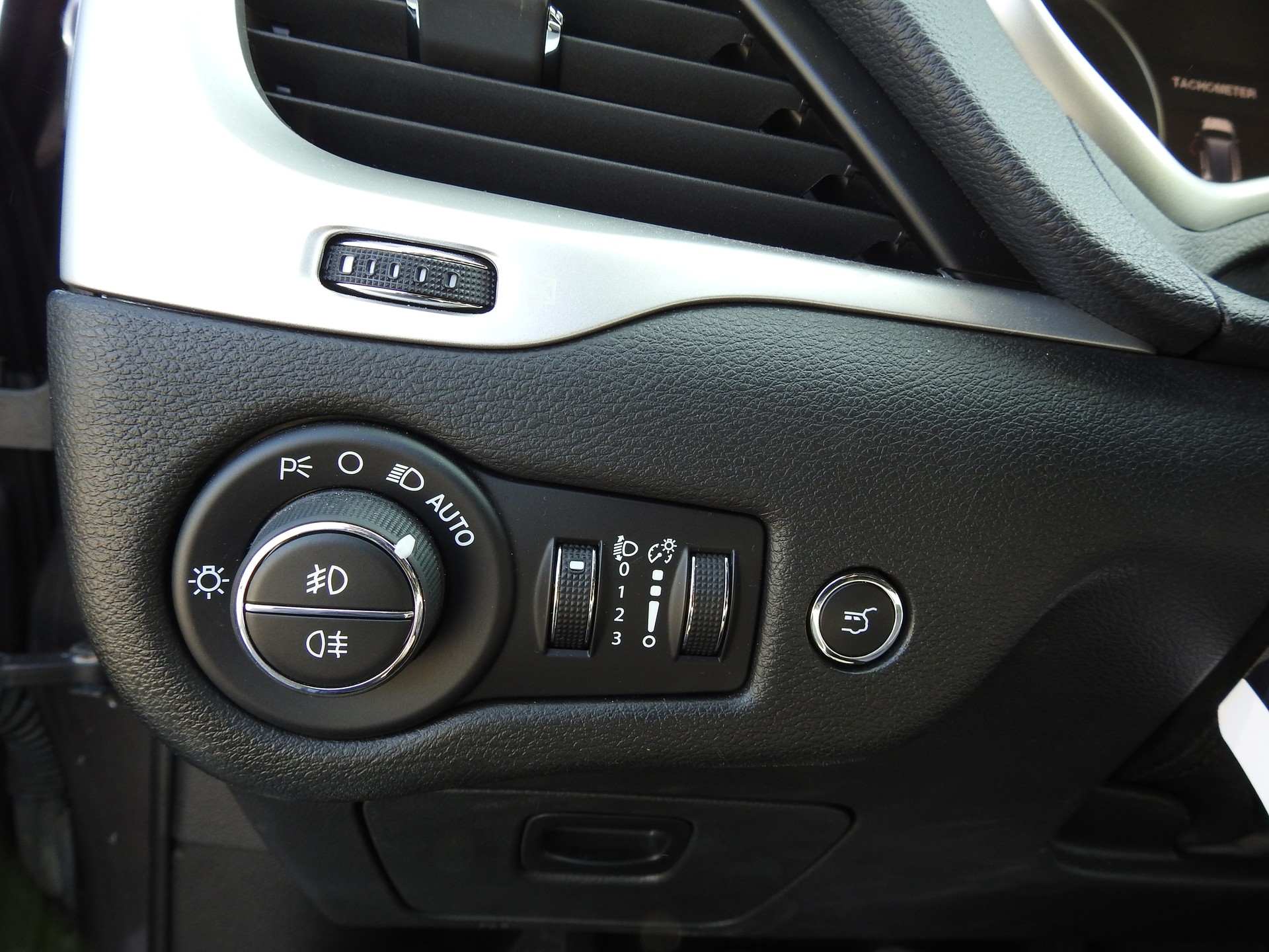 JEEP Cherokee 2.4 Trailhawk AWD 9ATX-image-25
