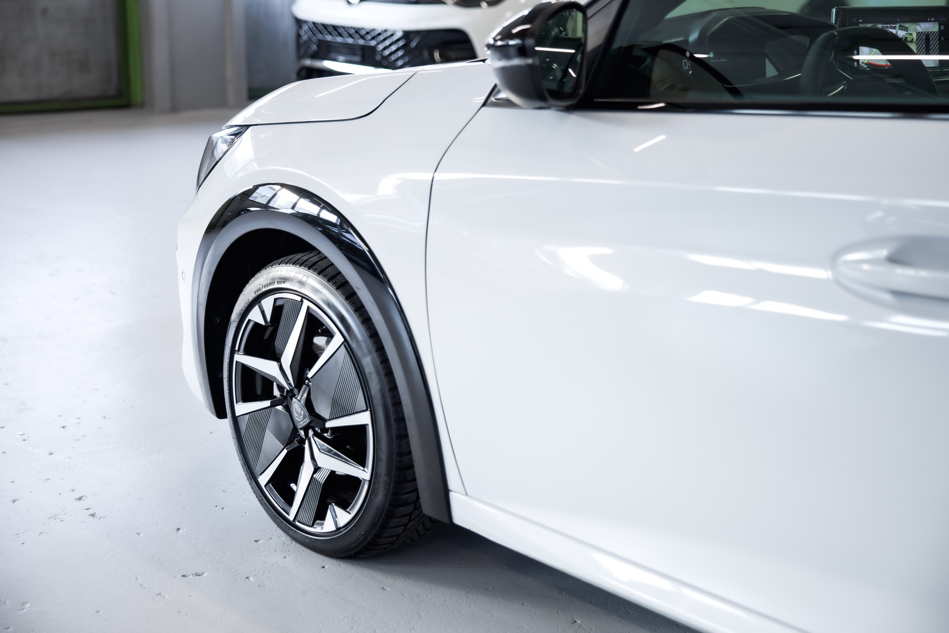 PEUGEOT 208 1.2 MHEV 110 GT-image-14