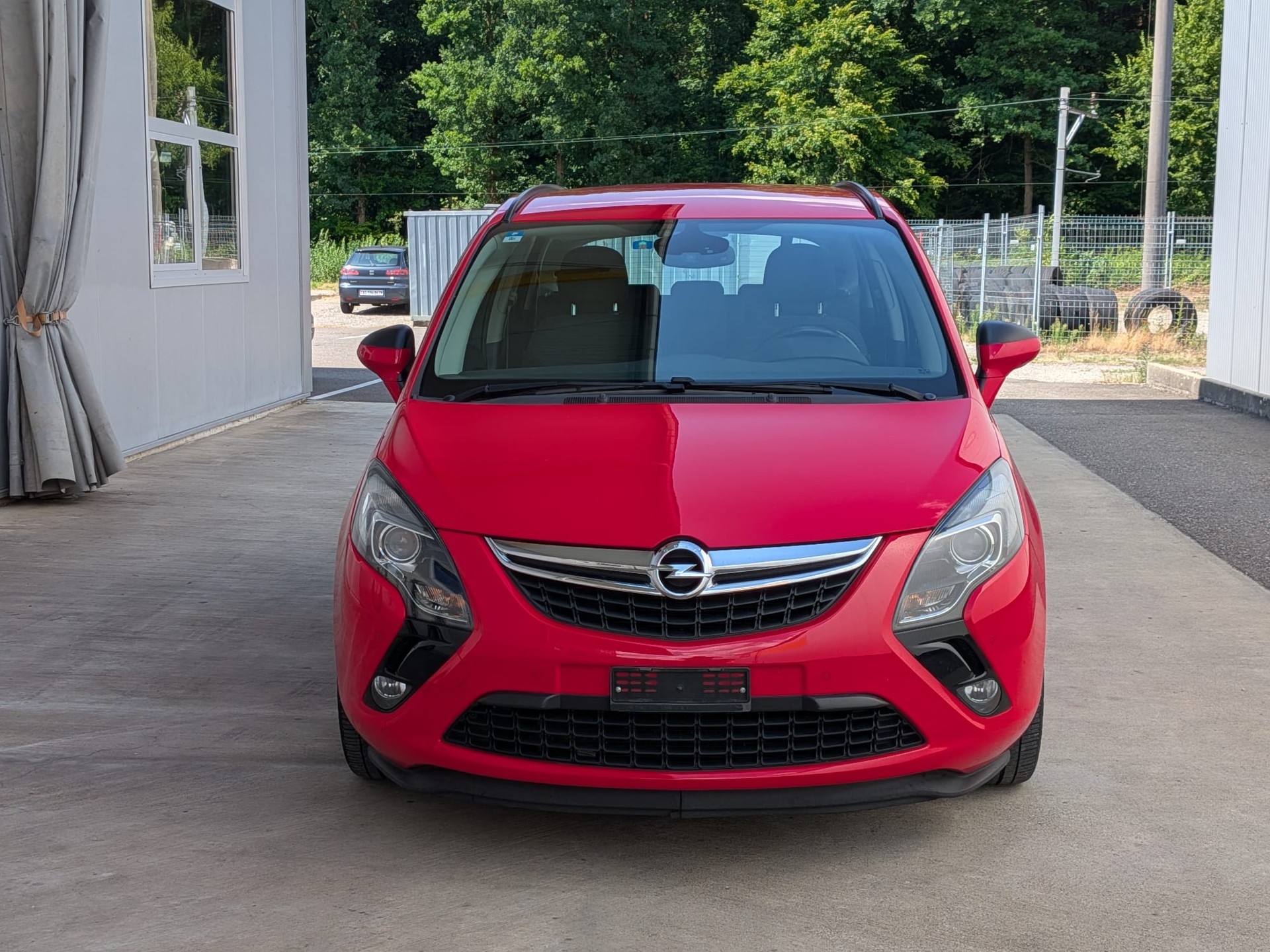 OPEL Zafira Tourer 1.6i 16V CNG Turbo Drive-image-1