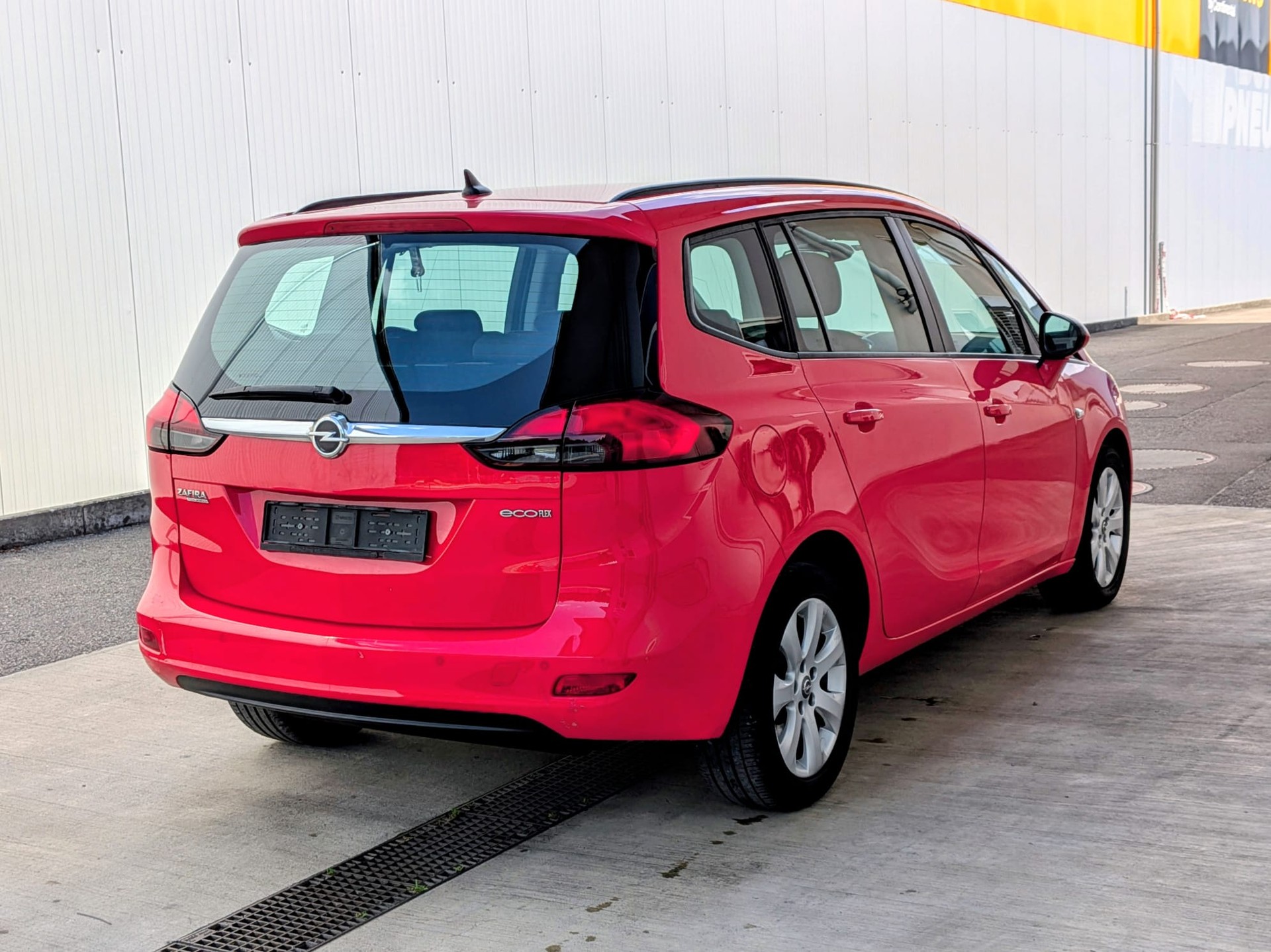 OPEL Zafira Tourer 1.6i 16V CNG Turbo Drive-image-5