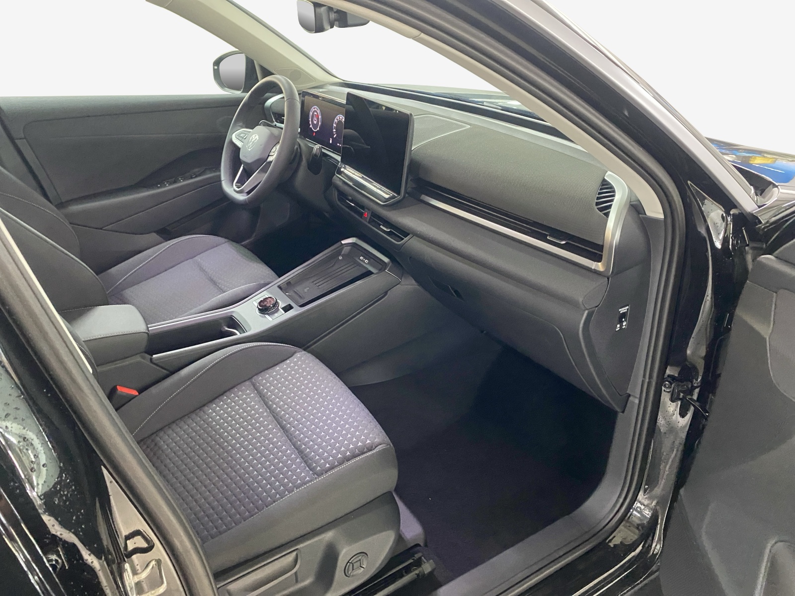 VW T-Roc 1.5 eTSI mHEV Life DSG-image-12