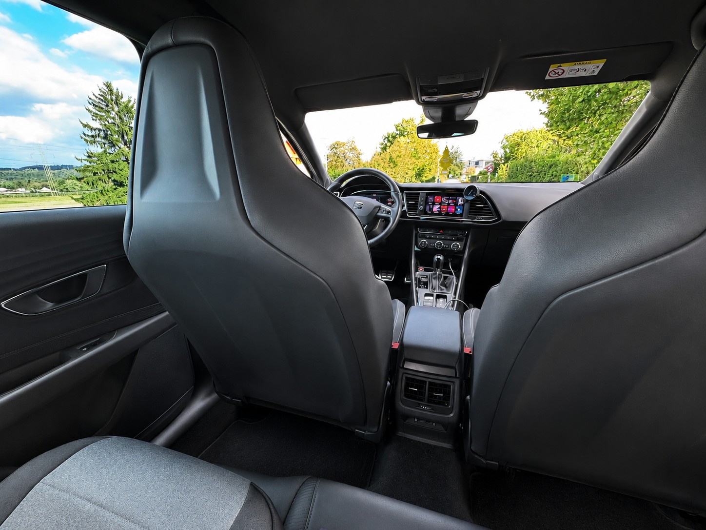 SEAT 2.0 TSI 300 Cupra 4Drive DSG-image-6