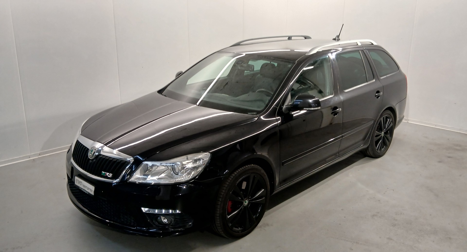 SKODA Octavia Combi 2.0 TDI RS DSG-image-1