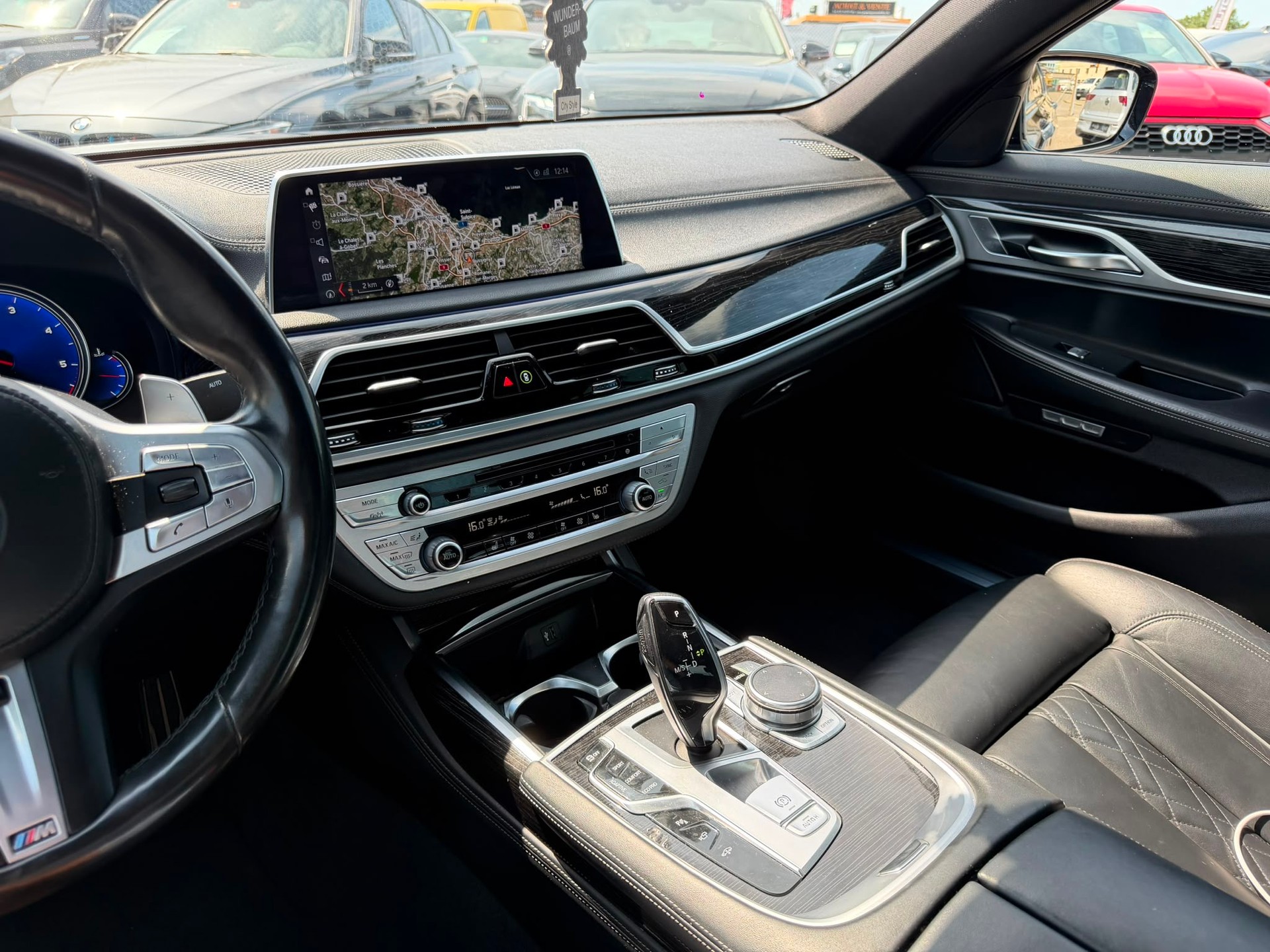 BMW 730d xDrive M-PACK Steptronic-image-13