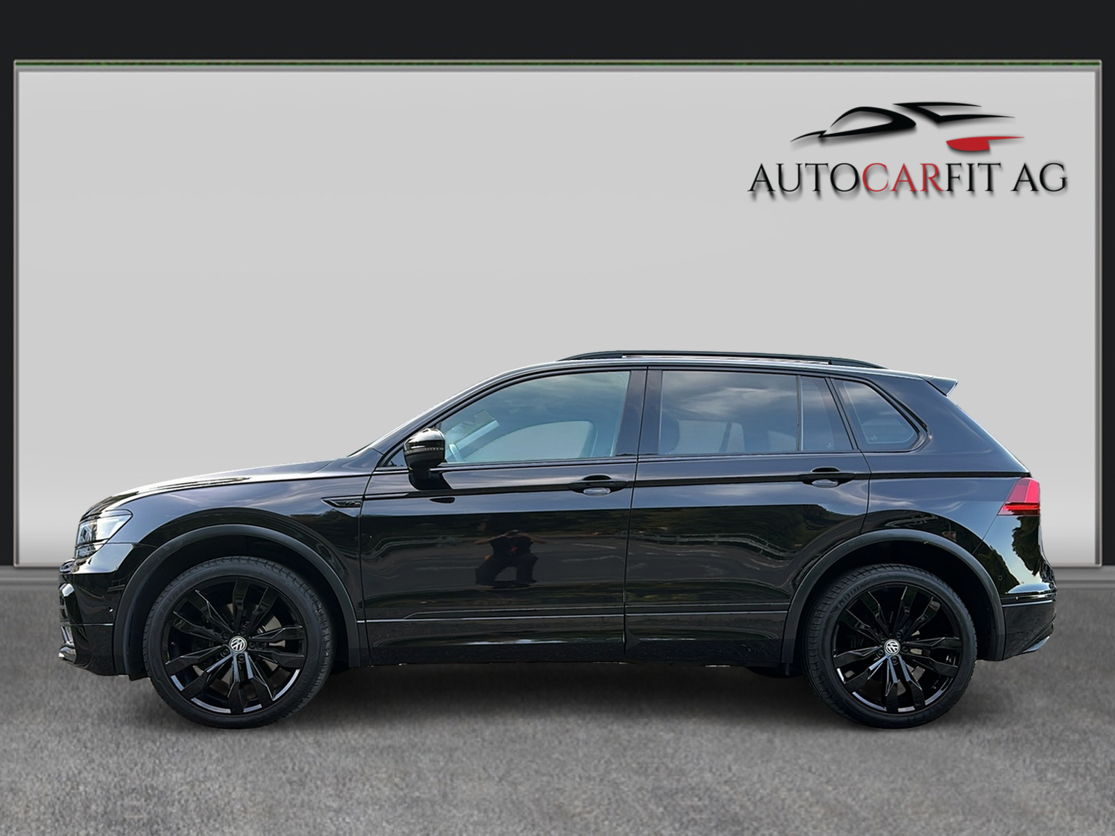 VW Tiguan 2.0 TDI SCR Highline 4Motion DSG-image-3
