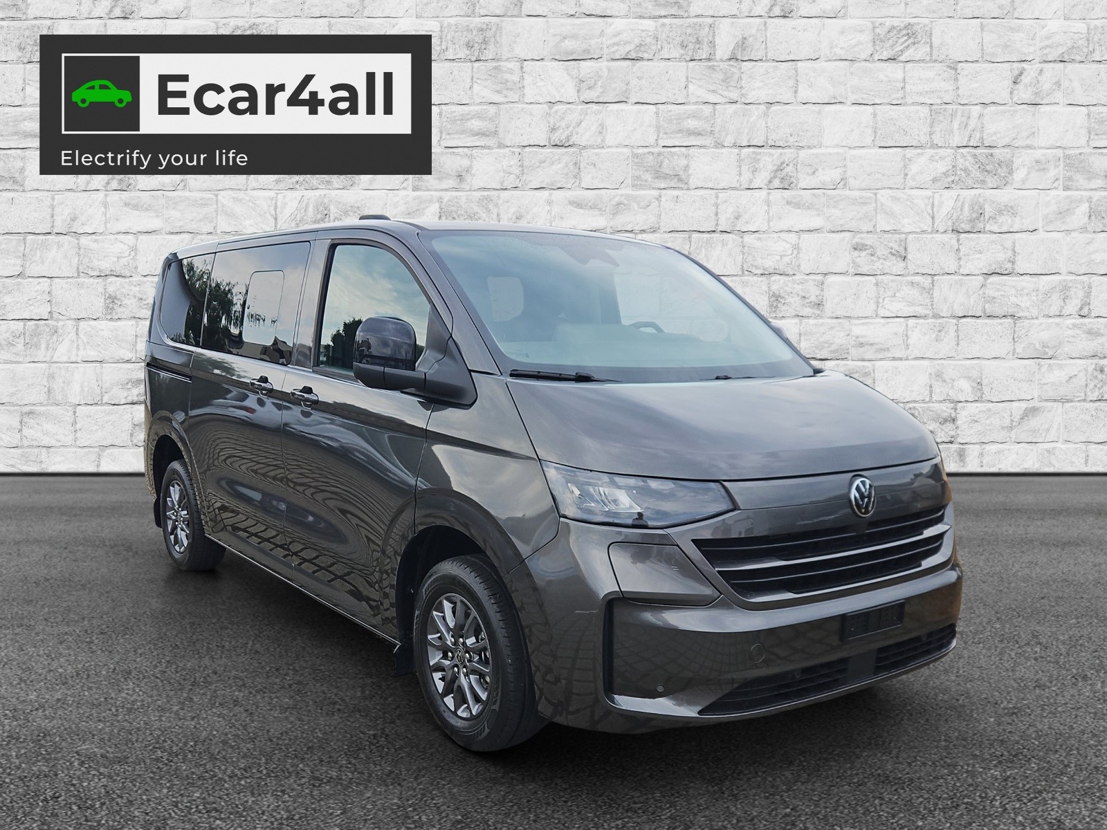 VW e-Caravelle Life 8 Plätzer-image-2
