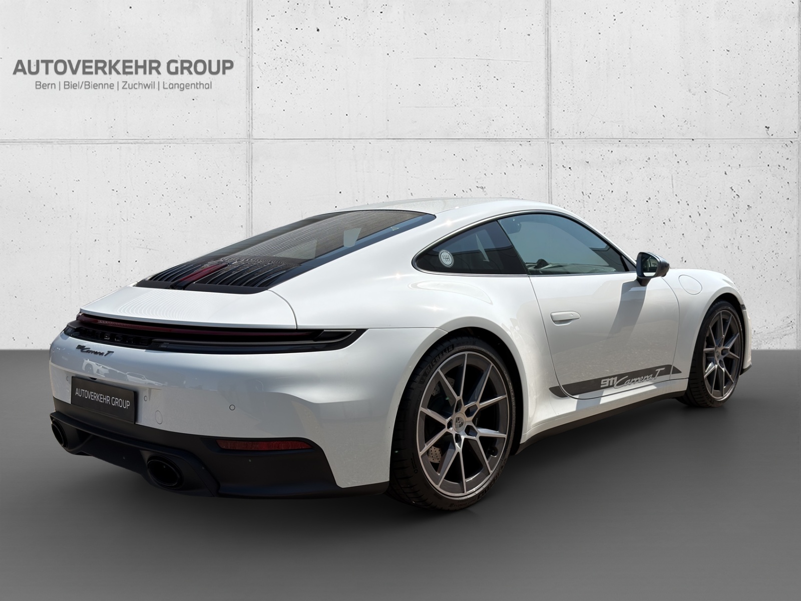 PORSCHE 911 Carrera T-image-4