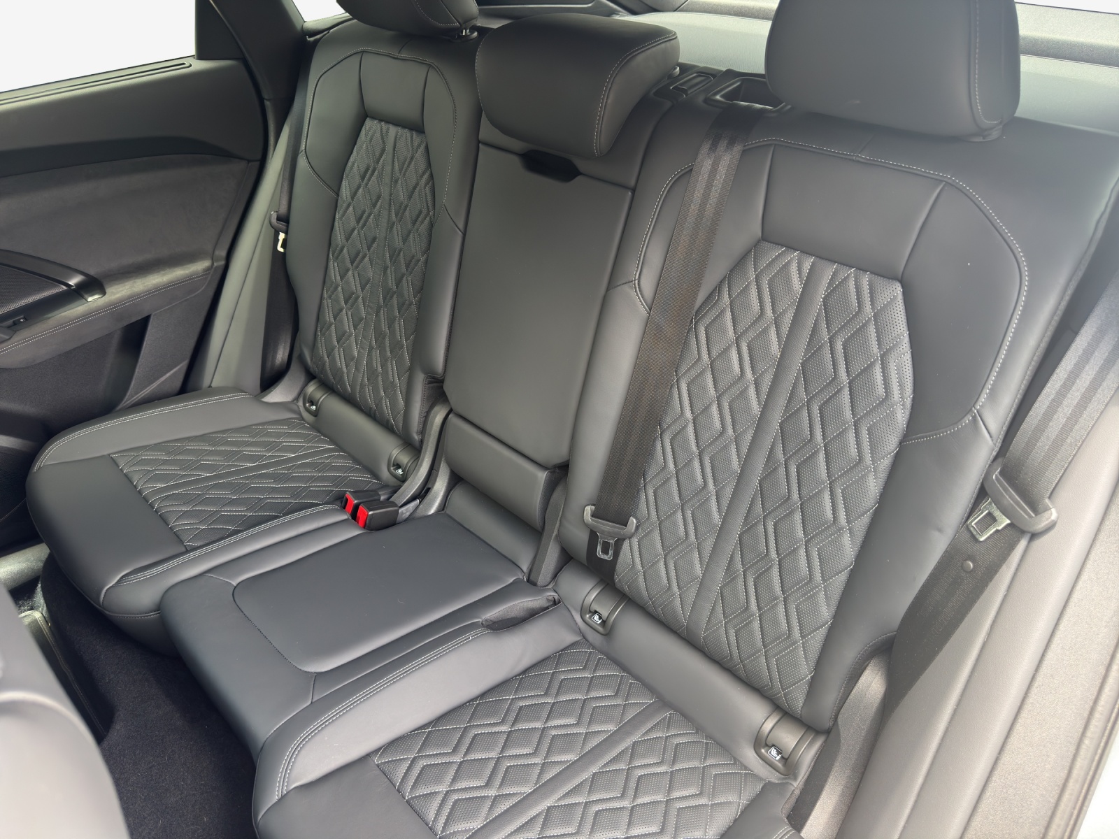 AUDI SQ5 Sportback TFSI quattro S-tronic-image-11