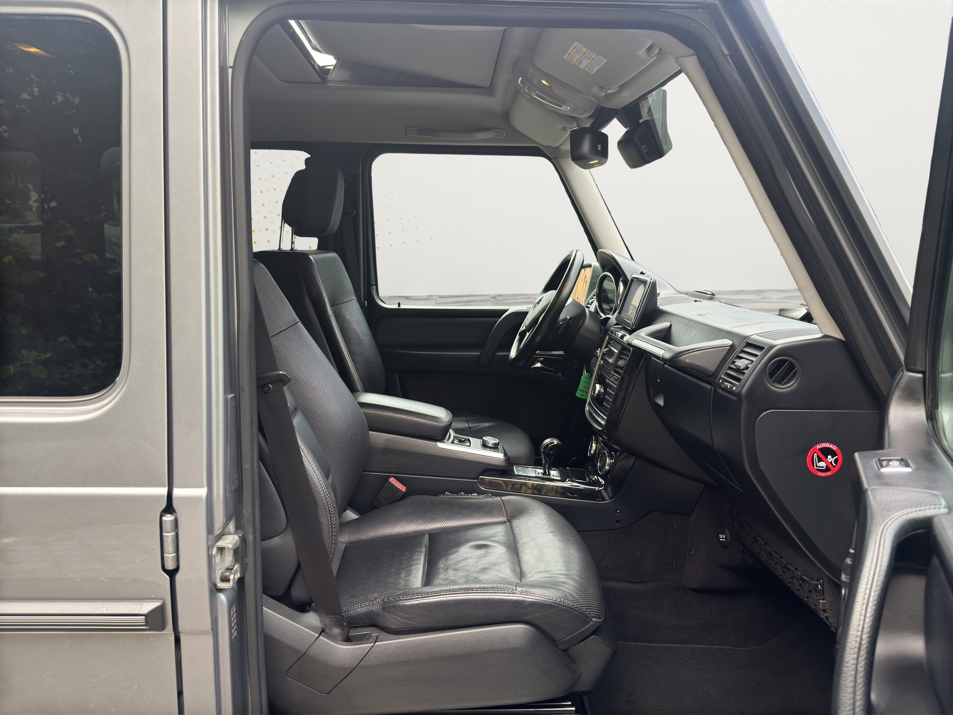 MERCEDES-BENZ G 500 (CH) Lang AHK / Sport Paket / Distronic Plus-image-14