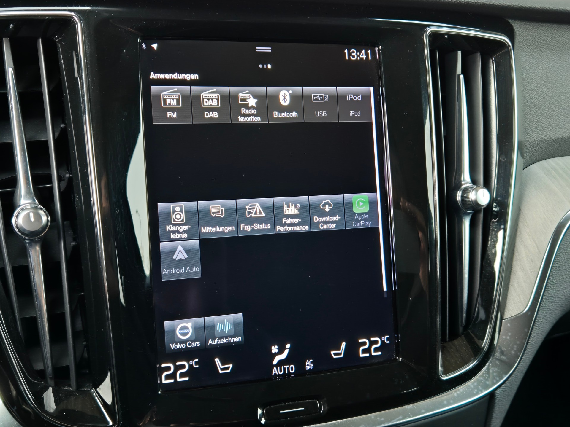 VOLVO V60 T6 eAWD Twin Engine Inscription Geartronic-image-22