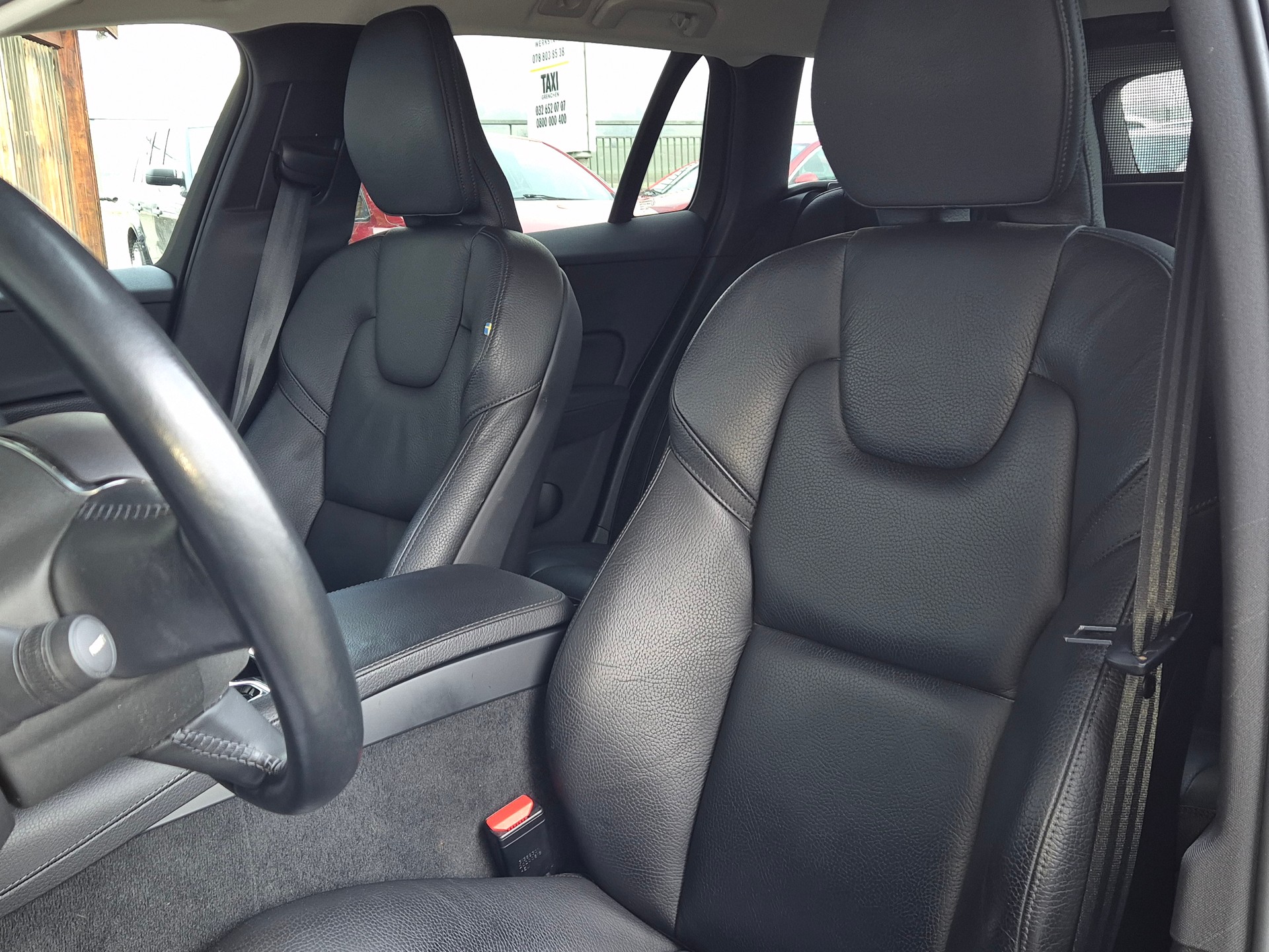 VOLVO V60 T6 eAWD Twin Engine Inscription Geartronic-image-12