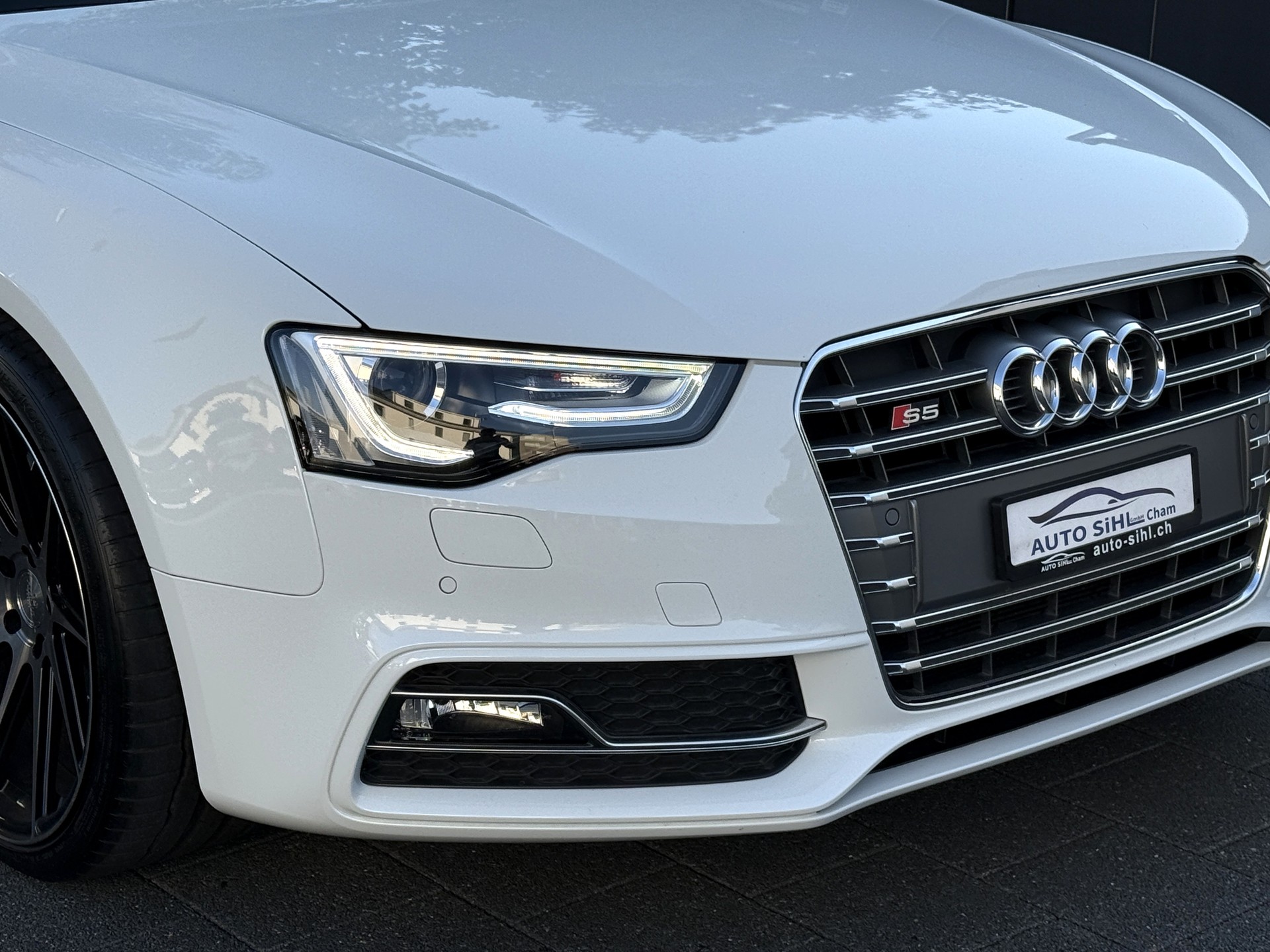 AUDI S5 Cabrio 3.0 TFSI quattro S-tronic / Liebhaberfahrzeug-image-6
