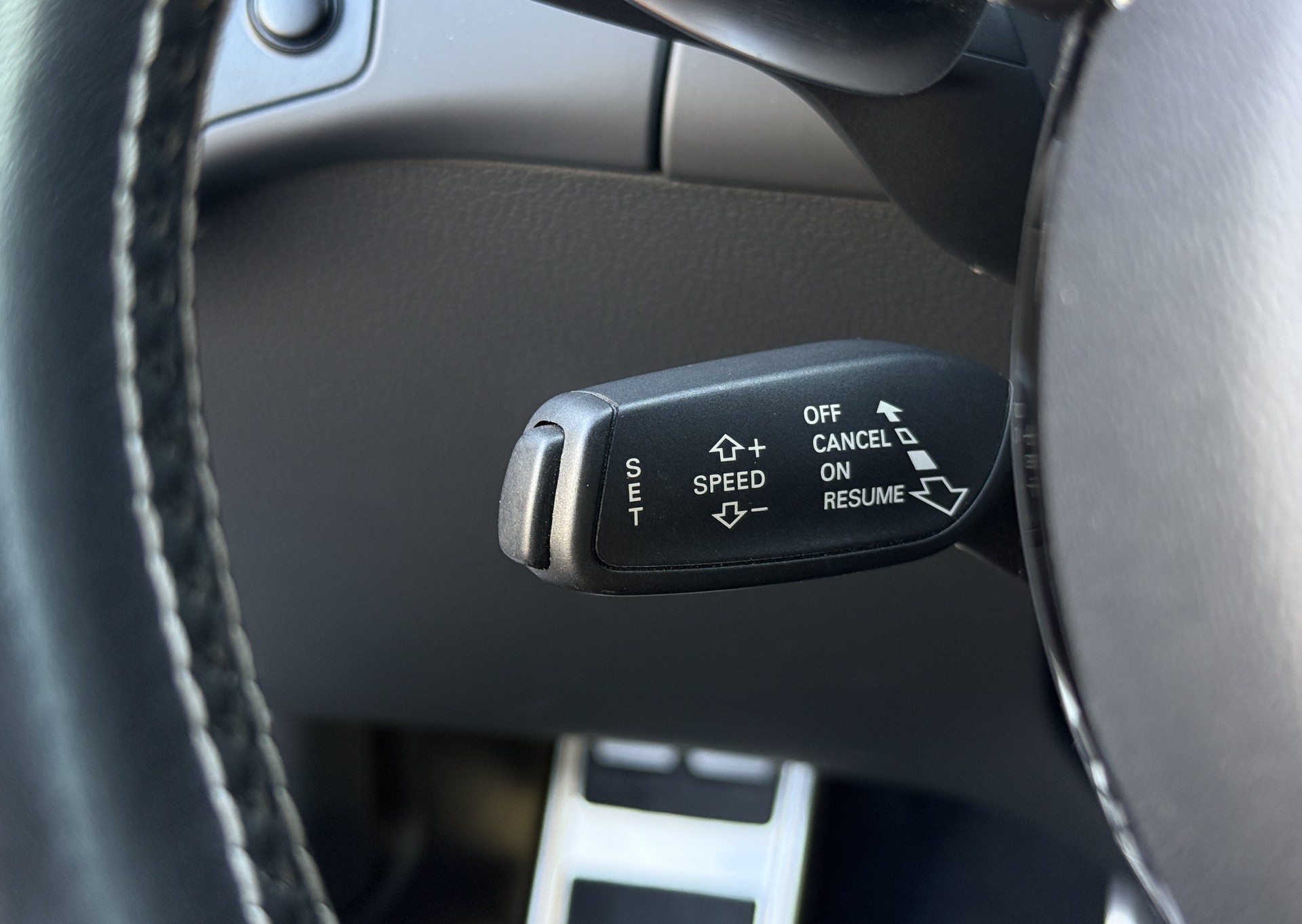 AUDI S5 Cabrio 3.0 TFSI quattro S-tronic / Liebhaberfahrzeug-image-24