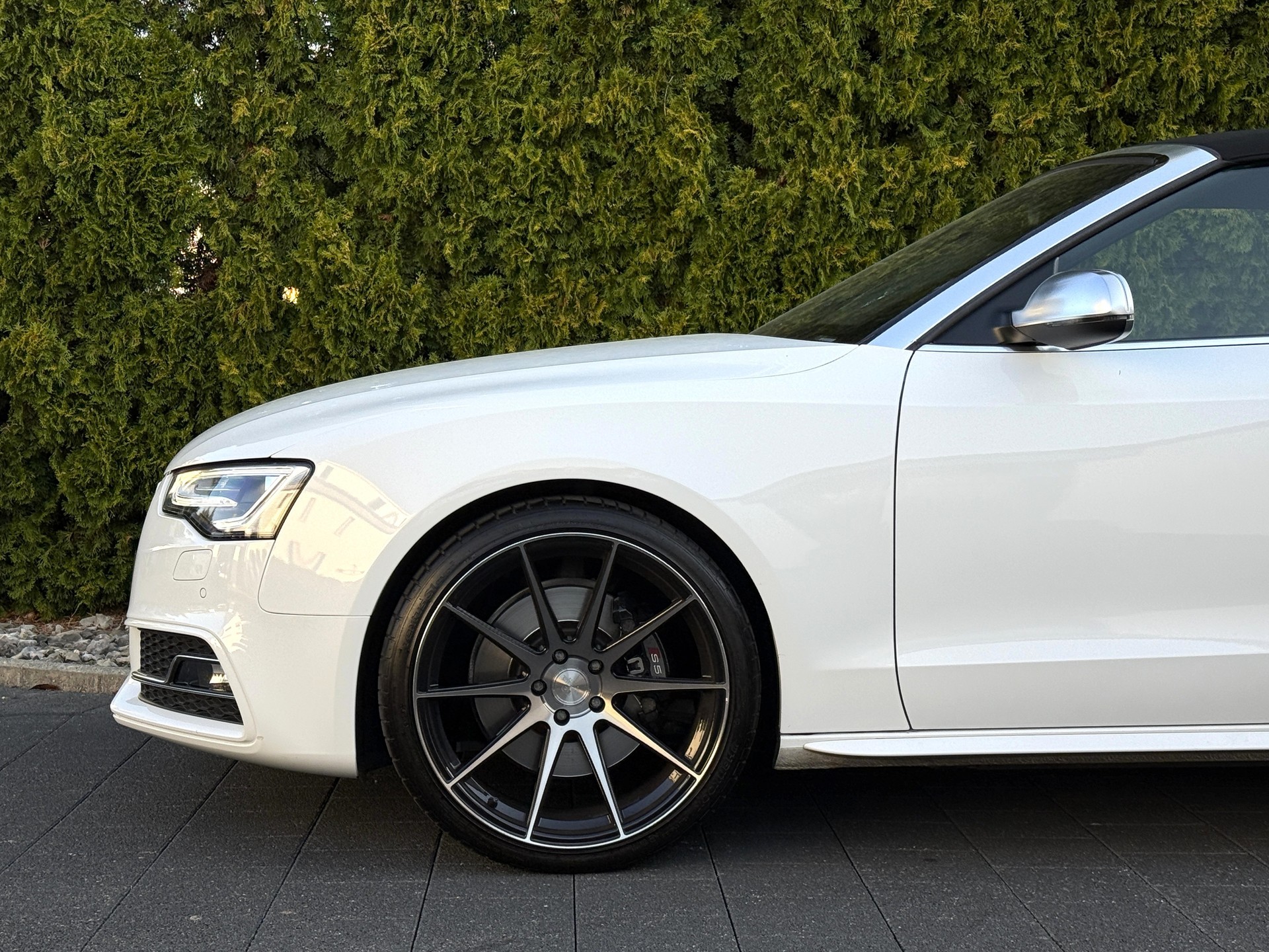 AUDI S5 Cabrio 3.0 TFSI quattro S-tronic / Liebhaberfahrzeug-image-9