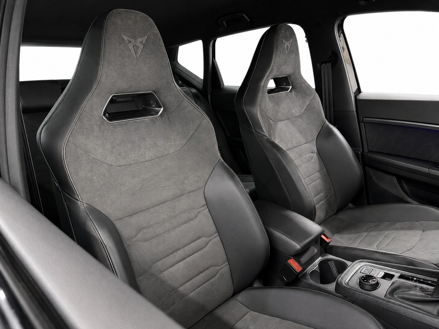 CUPRA Ateca 2.0TSI VZ 4Drive DSG-image-11