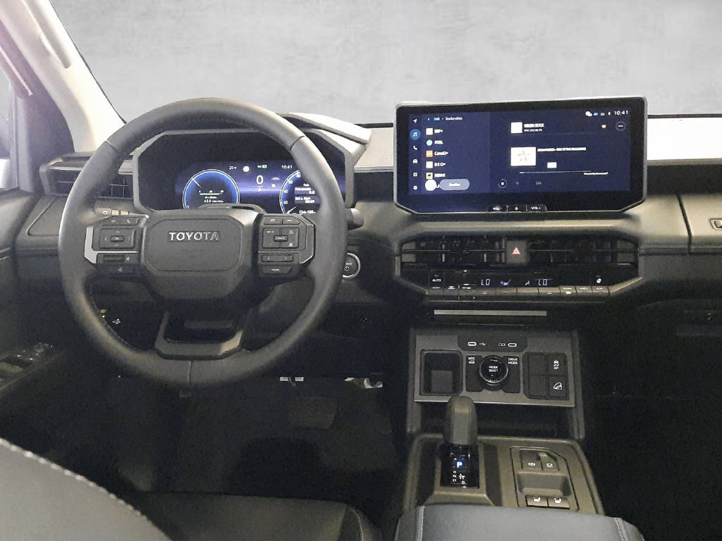 TOYOTA Hilux Double Cab.-Pick-up 59KWh Style-image-5