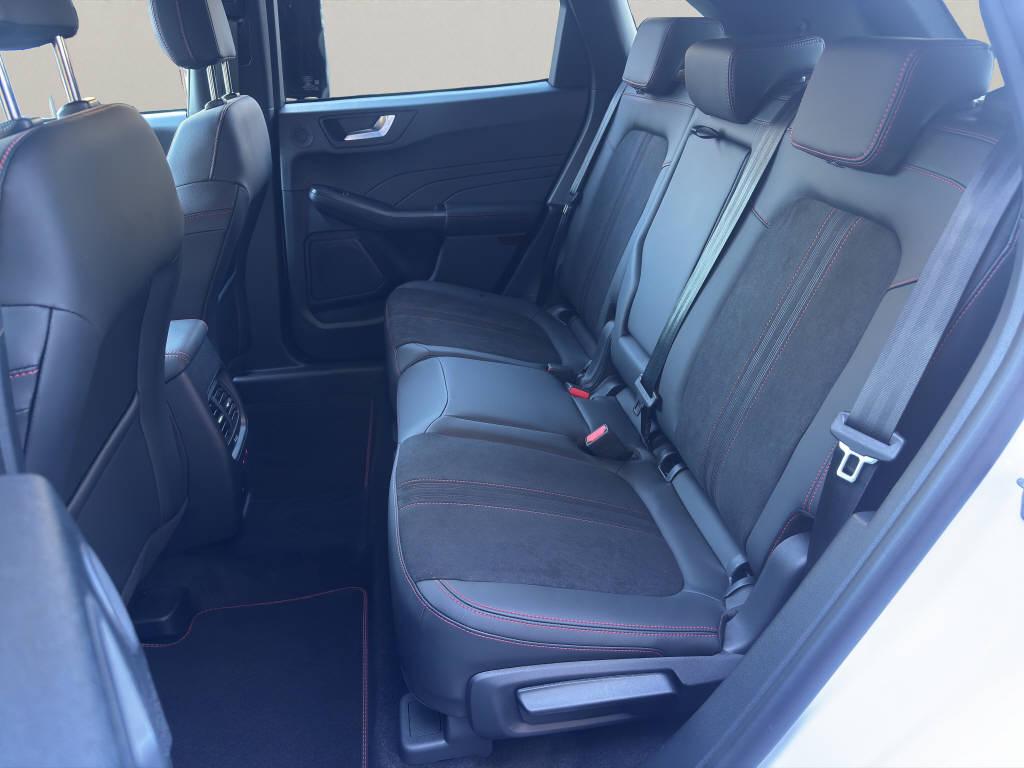 FORD Kuga 2.5 Plug-in Hybrid ST-Line X-image-10